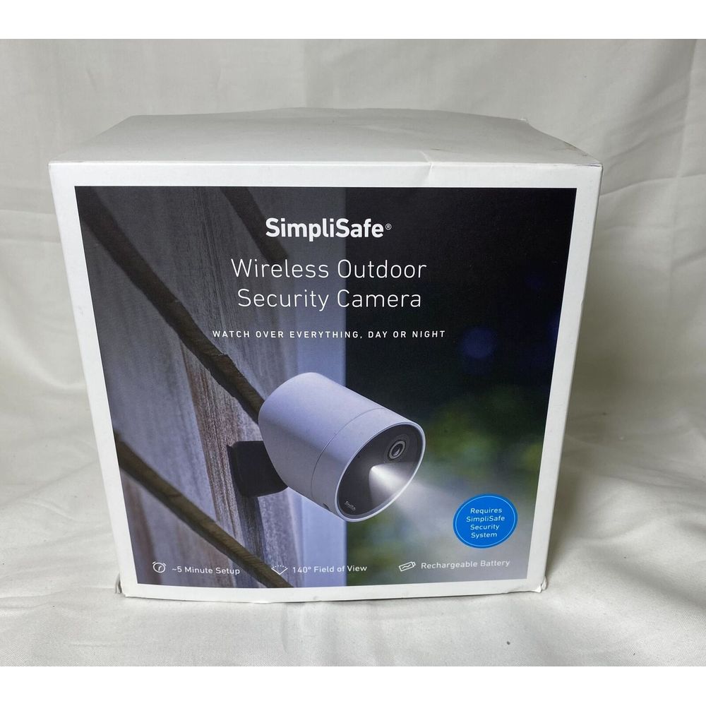 SimpliSafe SCM301 1080p 140-degrees Field Of View Wireless Outdoor Security Camera, White