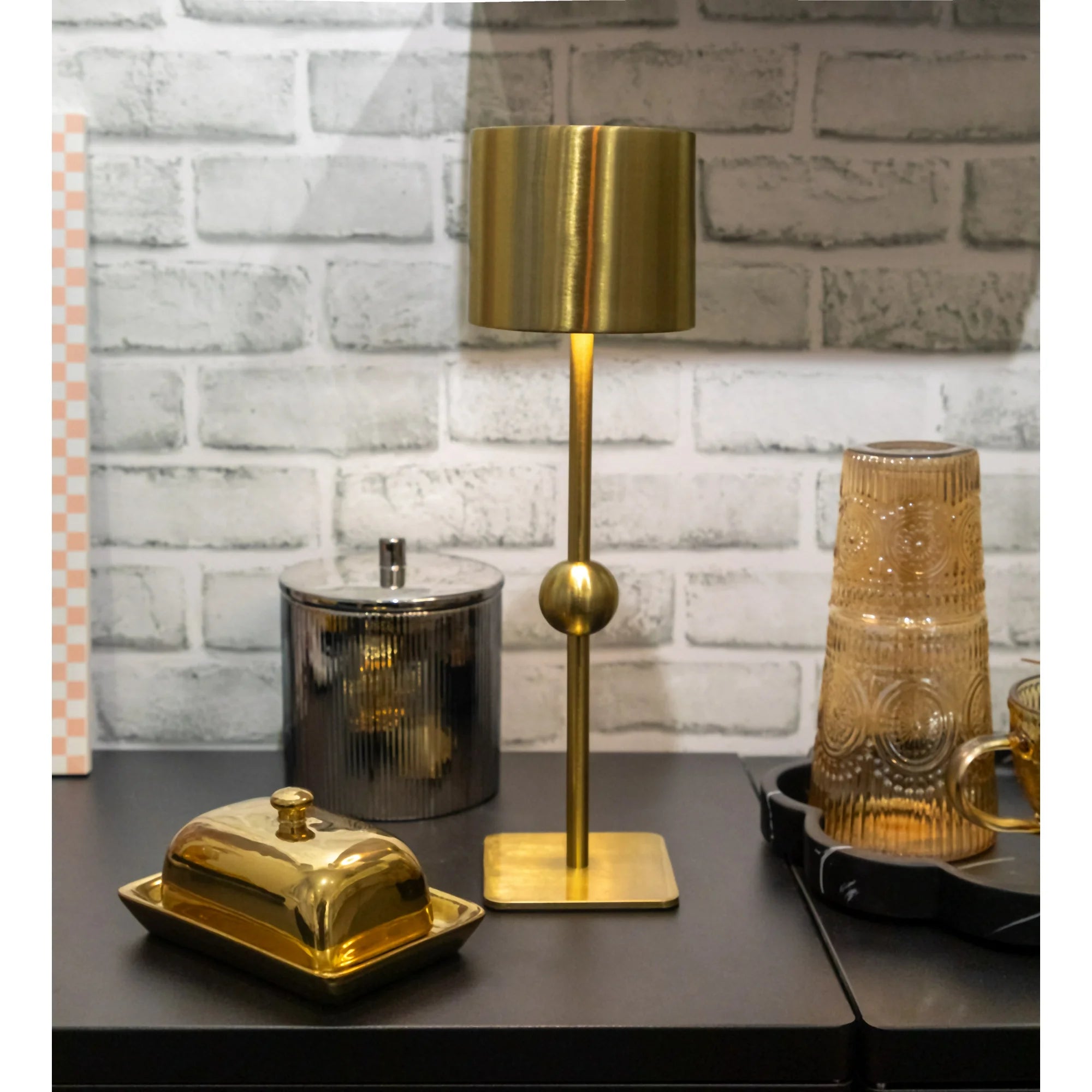 Unbranded 7836-TTNS-WM 15 Gold Touch Lamp with Ball Design on Stand