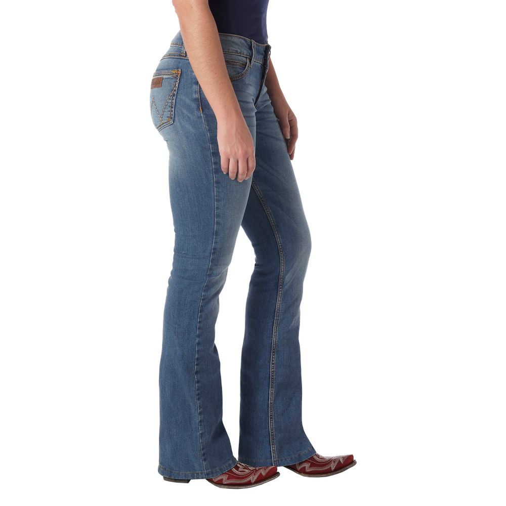 Wrangler Retro Mae Jeans for Ladies - KM Wash - 13x34