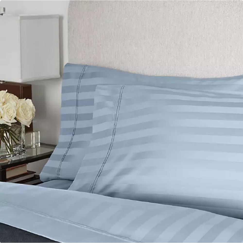 700-Thread-Count Queen Sheet Set (Blue Crest)