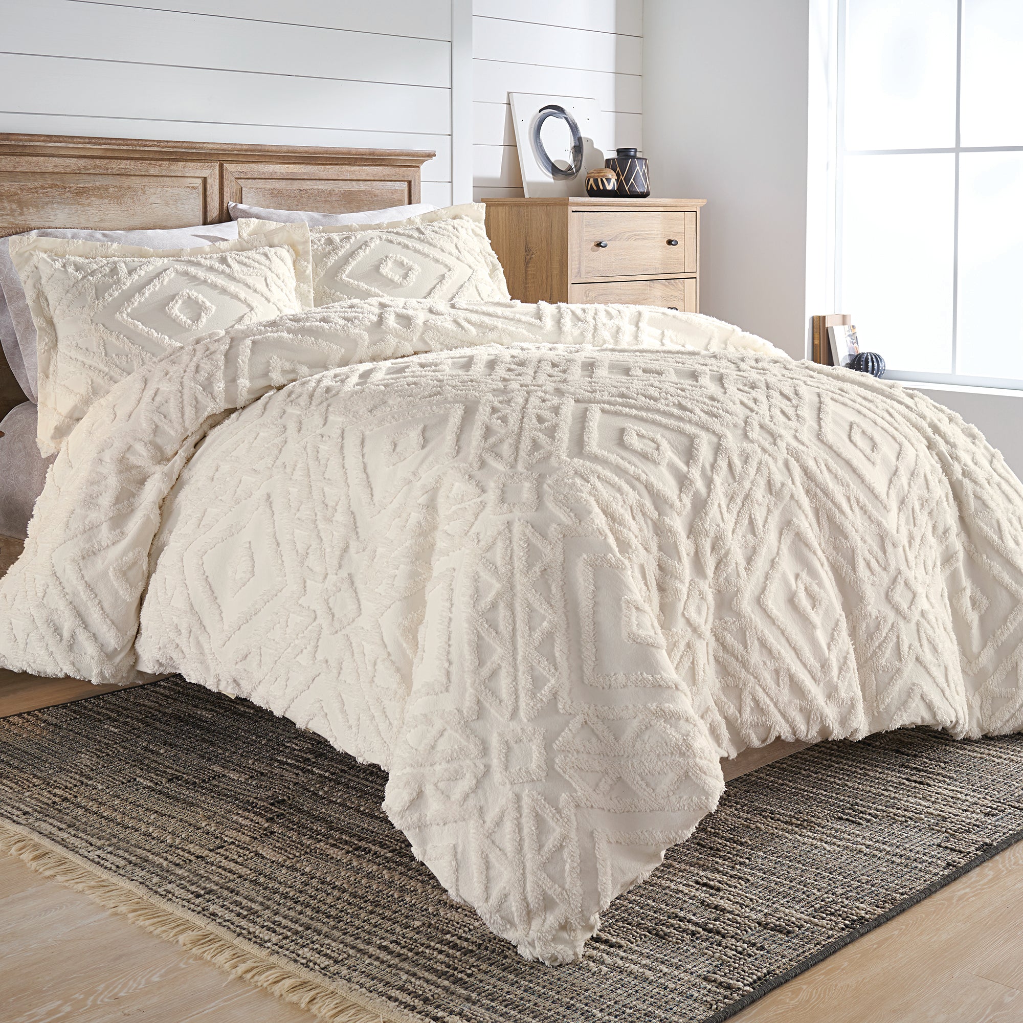 Better Homes & Gardens BH18-001-399-02 King 3 Piece Chenille Duvet Cover Set, Ivory