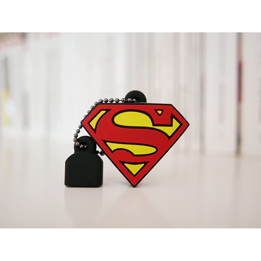 Emtec ECMMD32GDCC02 DC Comics 32GB USB 2.0 Superman Flash Drive