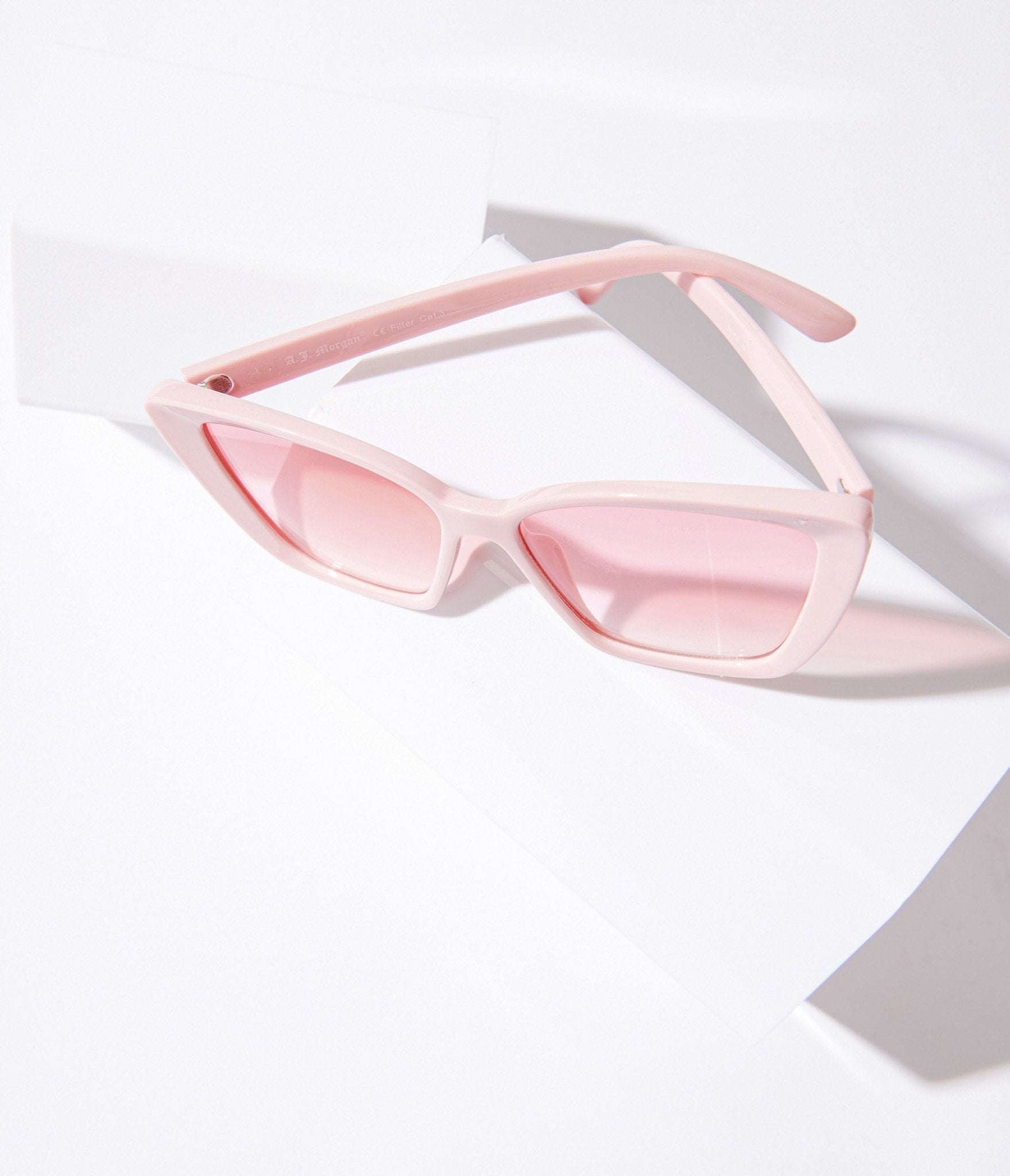 1970s Light Pink Square Cat Eye Oversized Sunglasses