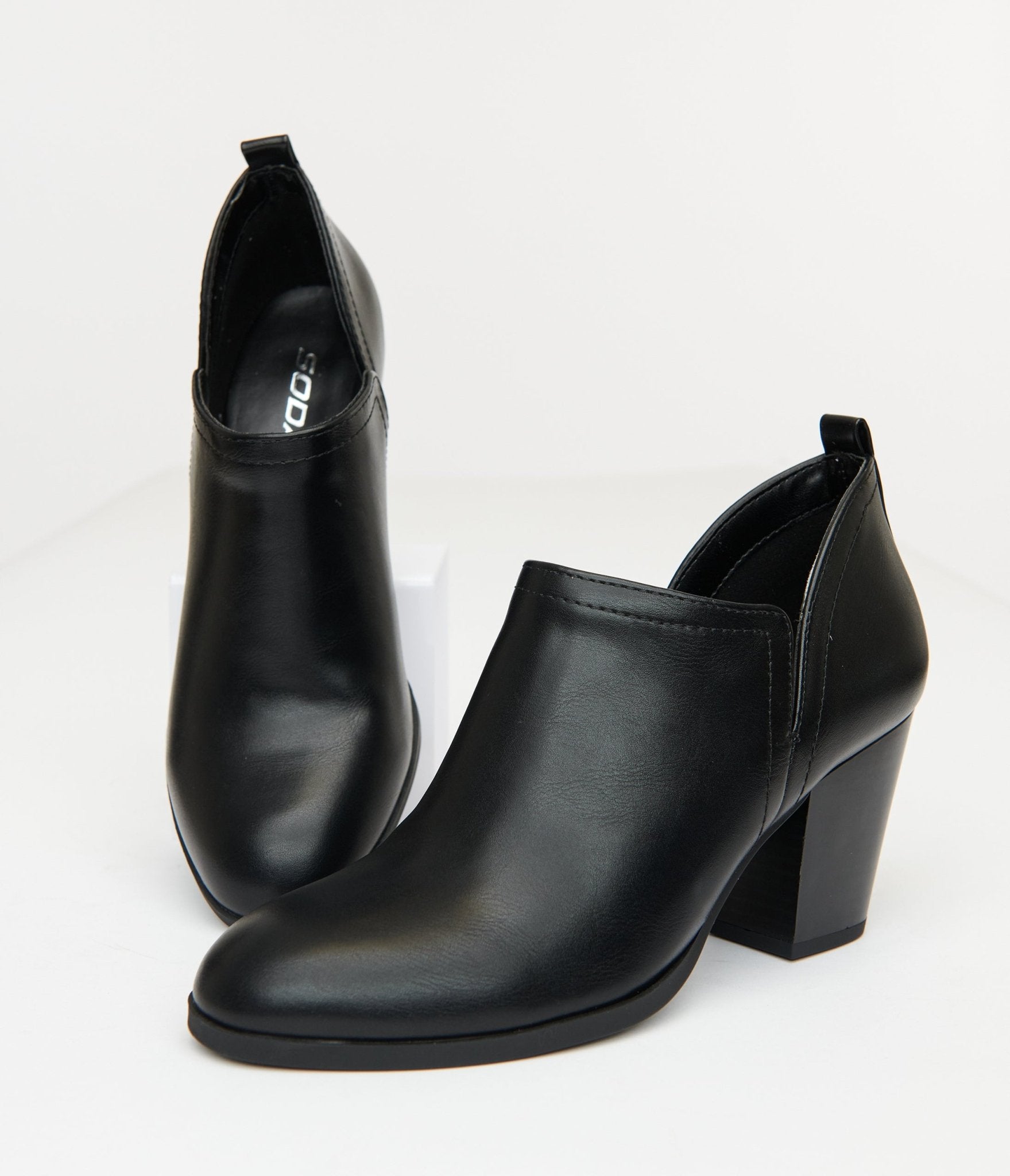 1970s Black Leatherette Ankle Booties