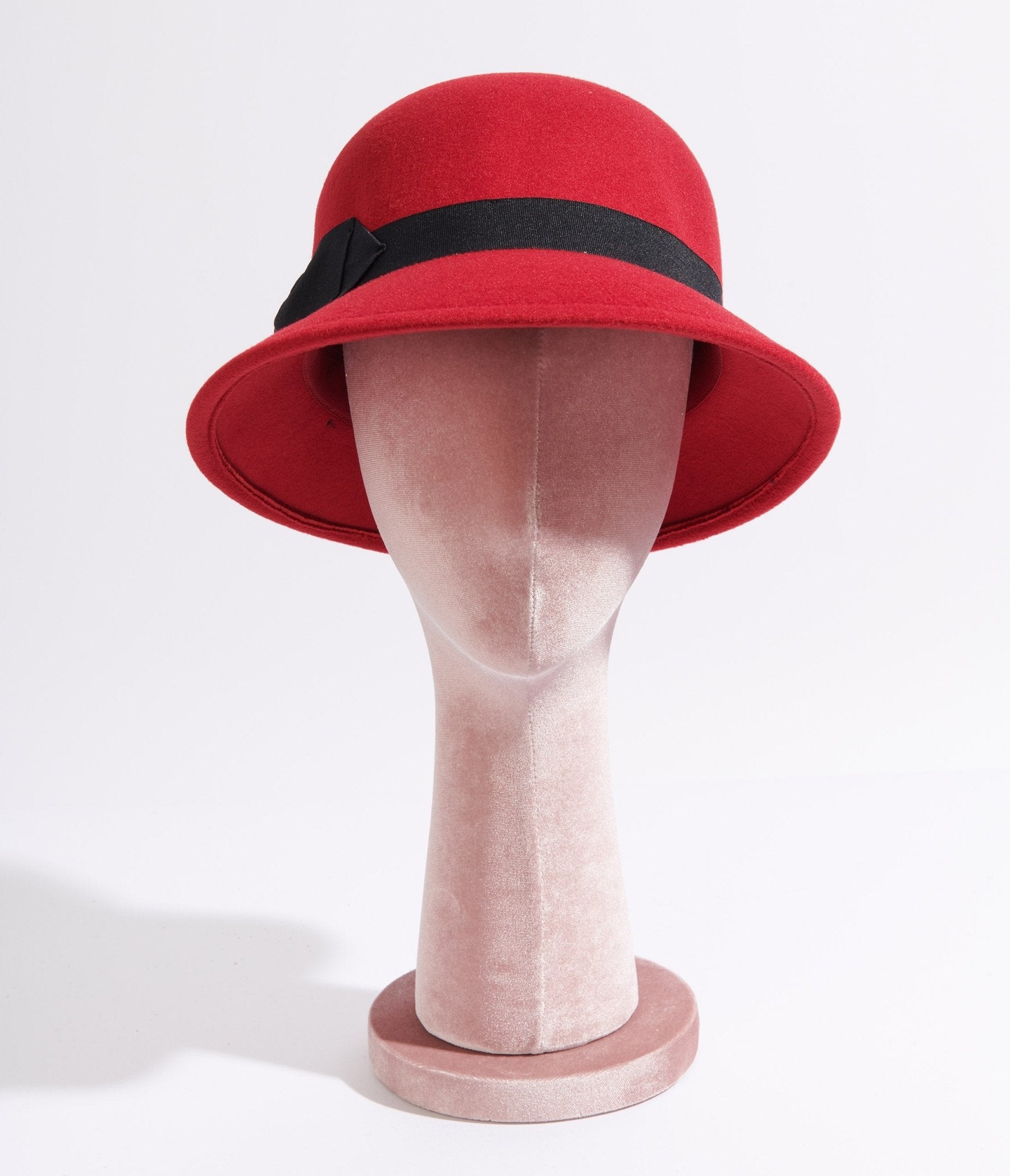 1920s Red & Black Bow Cloche Hat