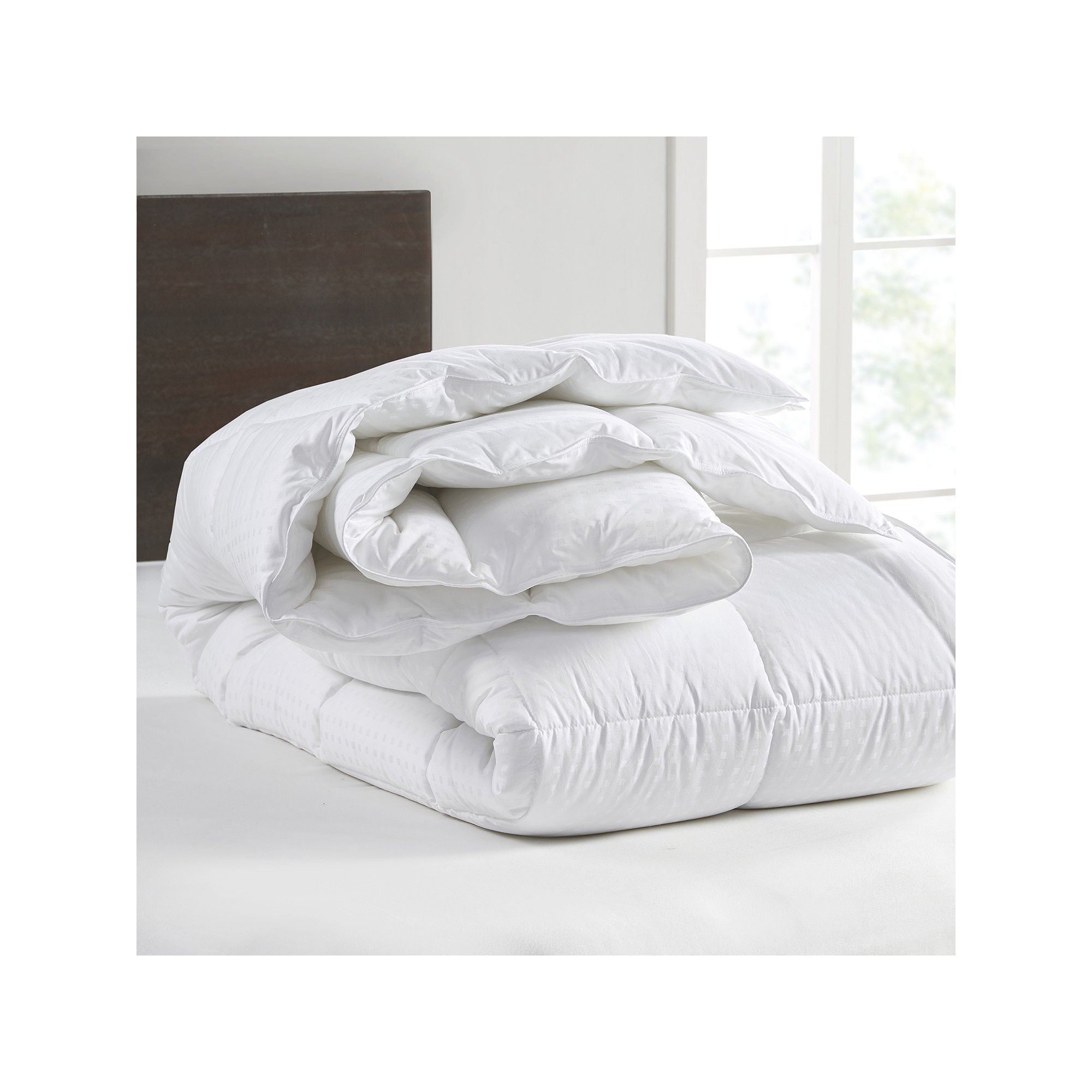 Croscill Signature Cotton Comforter - WHITE ONE SIZE