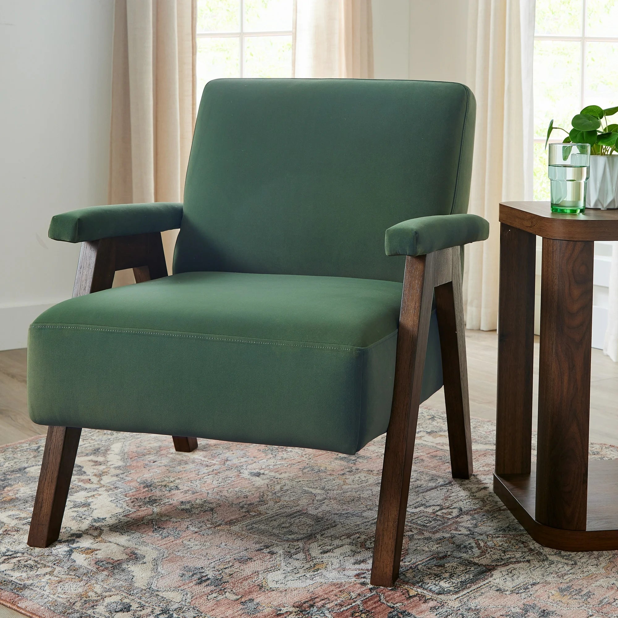 Better Homes & Gardens BH442624W649301 Ezra Accent Chair, Olive Green