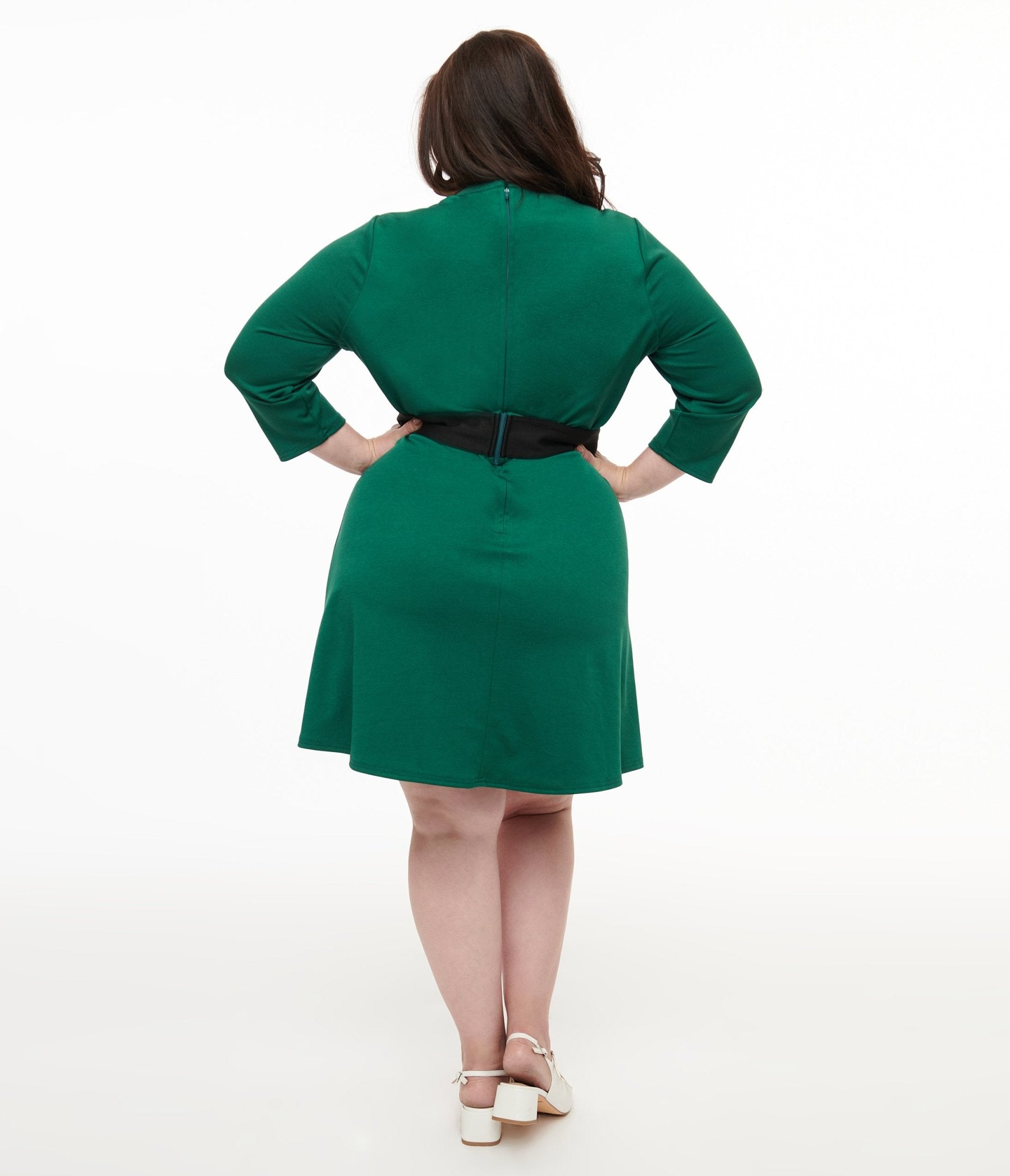 Smak Parlour Plus Size 1960s Emerald & Black Belted A-Line Dress