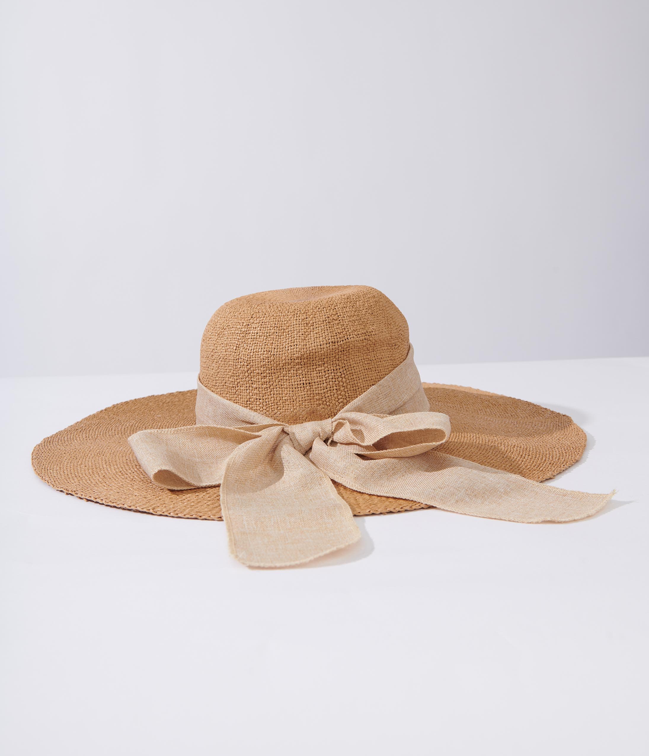 Tan & Beige Bow Toyo Braid Sun Hat