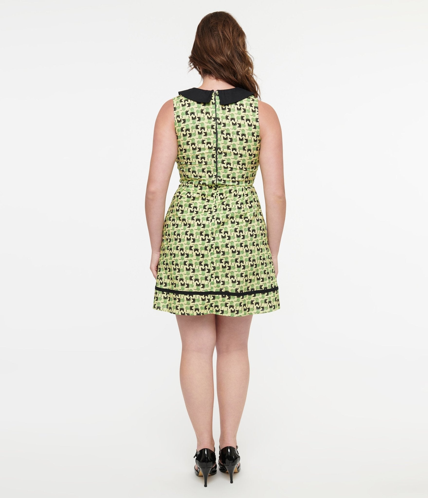 Retrolicious 1950s Green & Black Mod Cat Print Collared Fit & Flare Dress