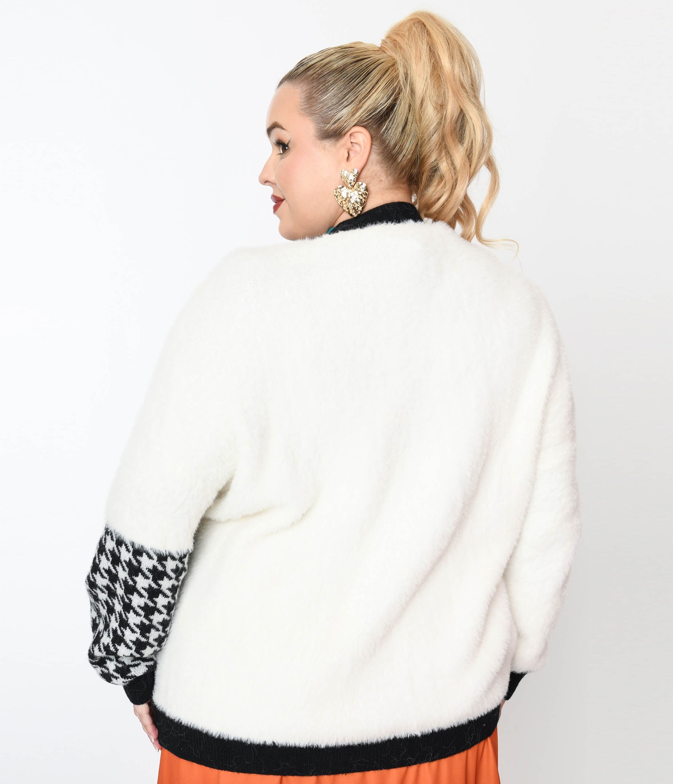 Plus Size Black Houndstooth & White Color Block Fuzzy Cardigan