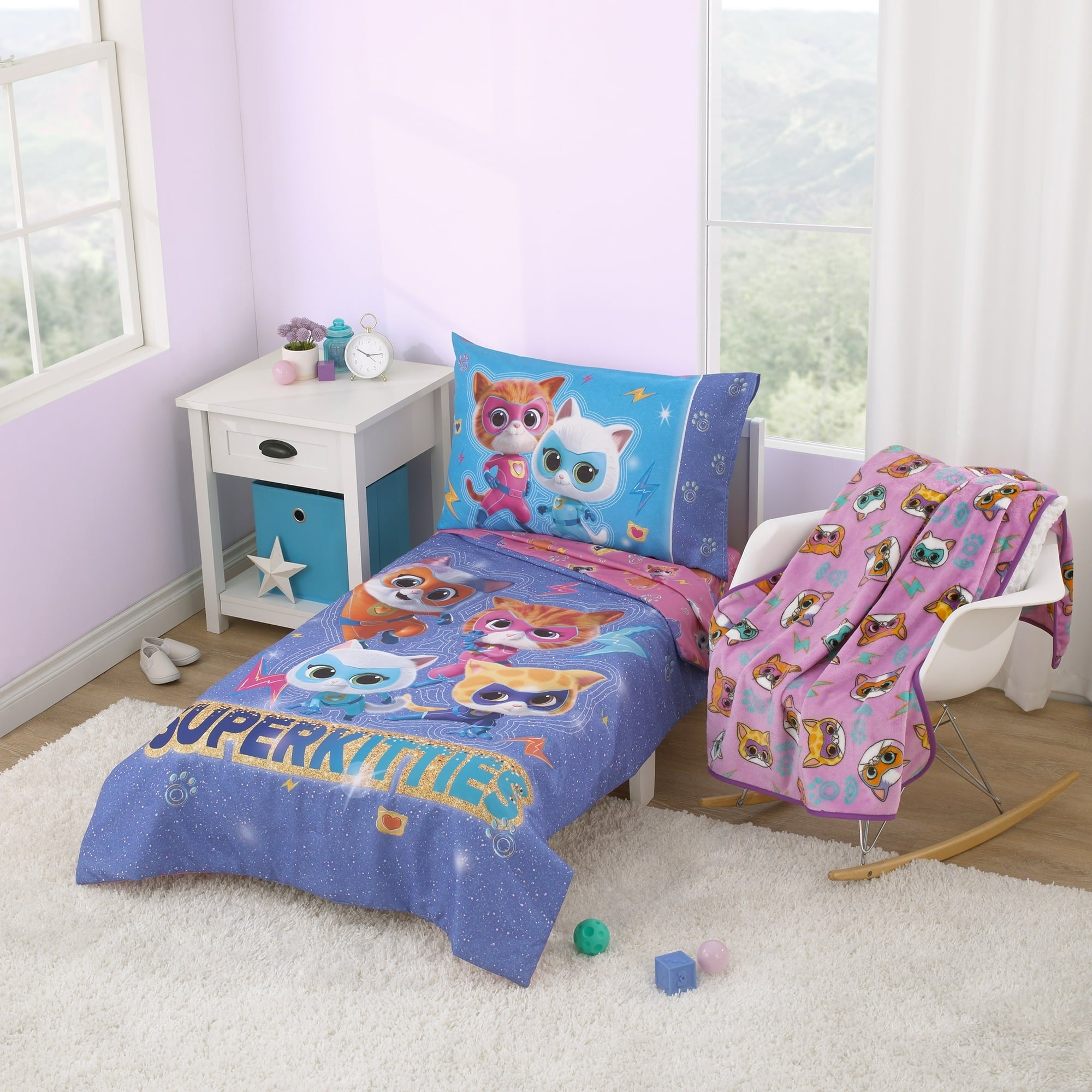 Disney 6907505R Super Kitties 5-Pc Toddler Bed Set-Comforter, Top and Bottom Sheet, Pillowcase, Blanket