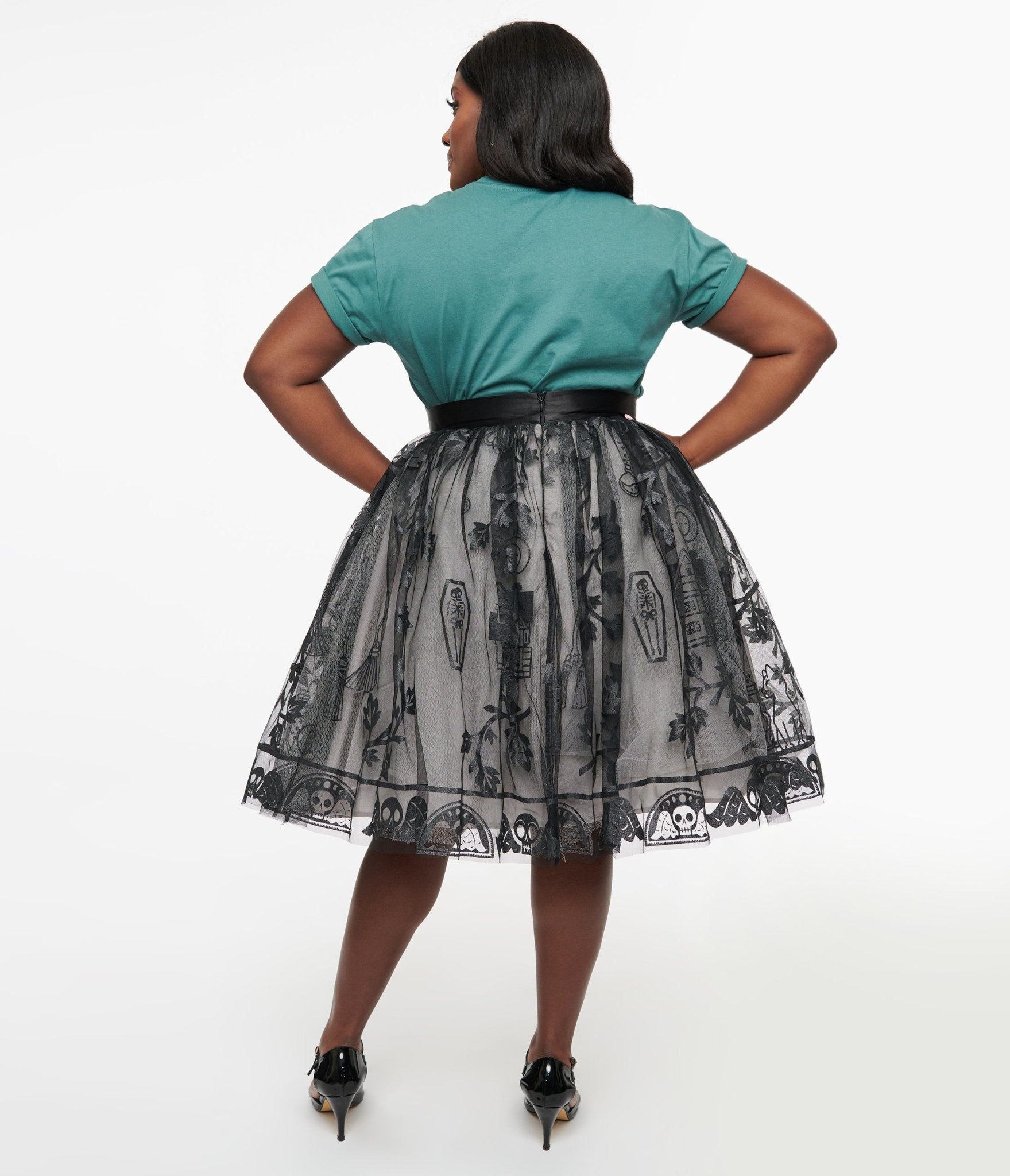 Disney Hocus Pocus Collection by Unique Vintage Plus Size Black Hocus Pocus Glitter Tulle Flare Skirt