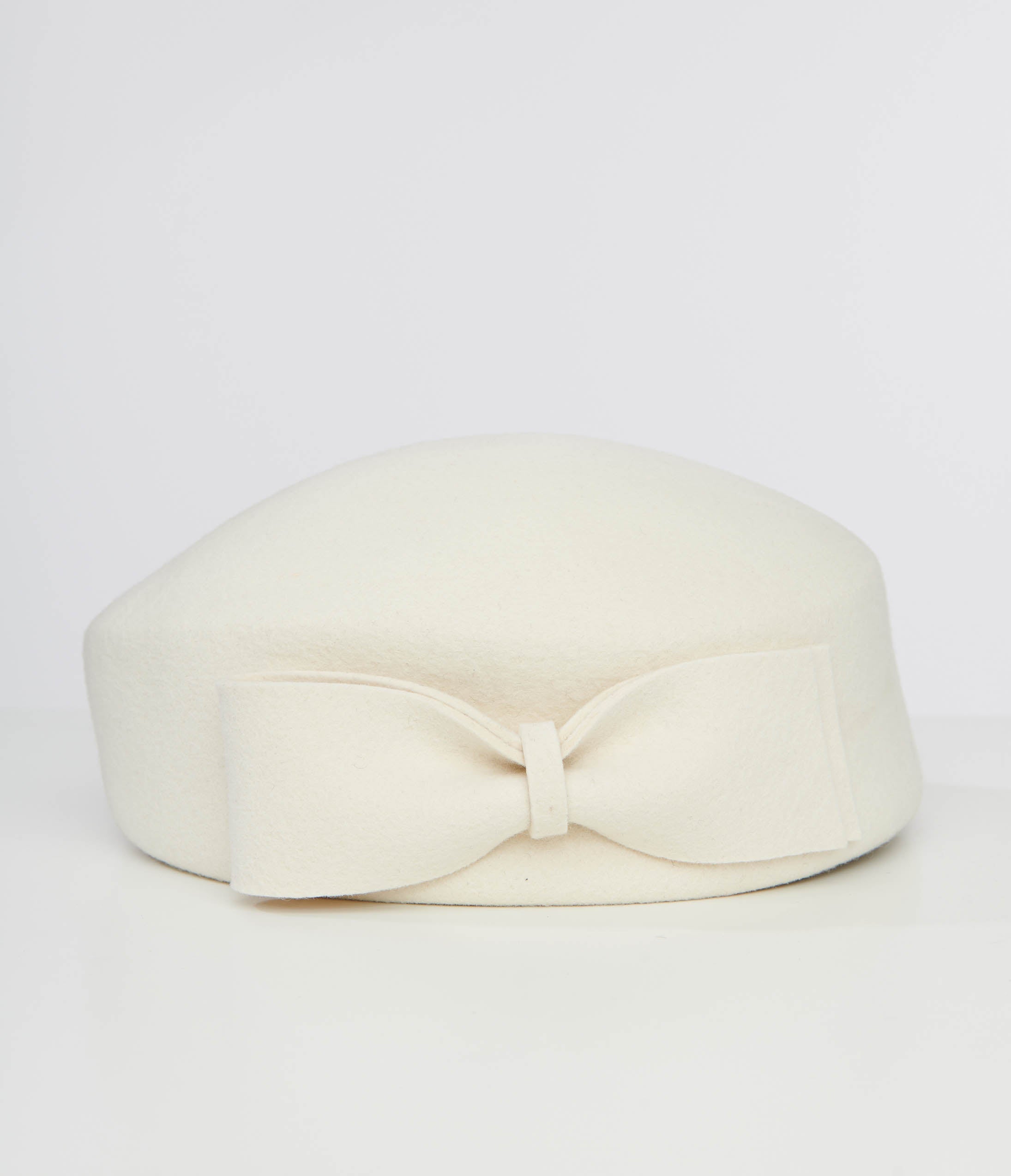 1940s Cream Bow Beret