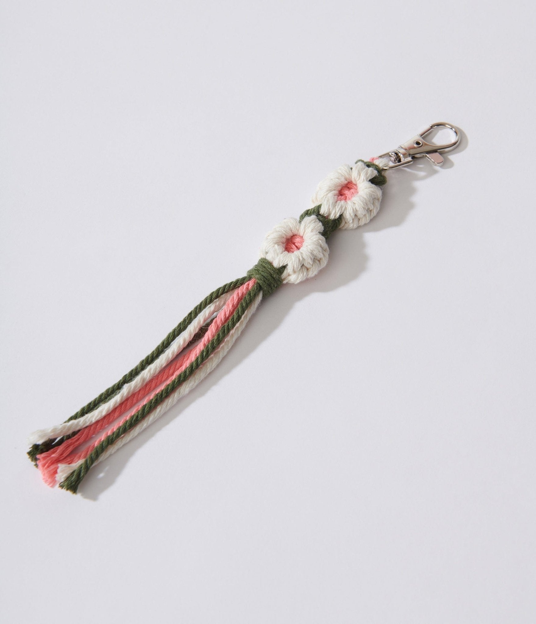 Olive Daisy Keychain