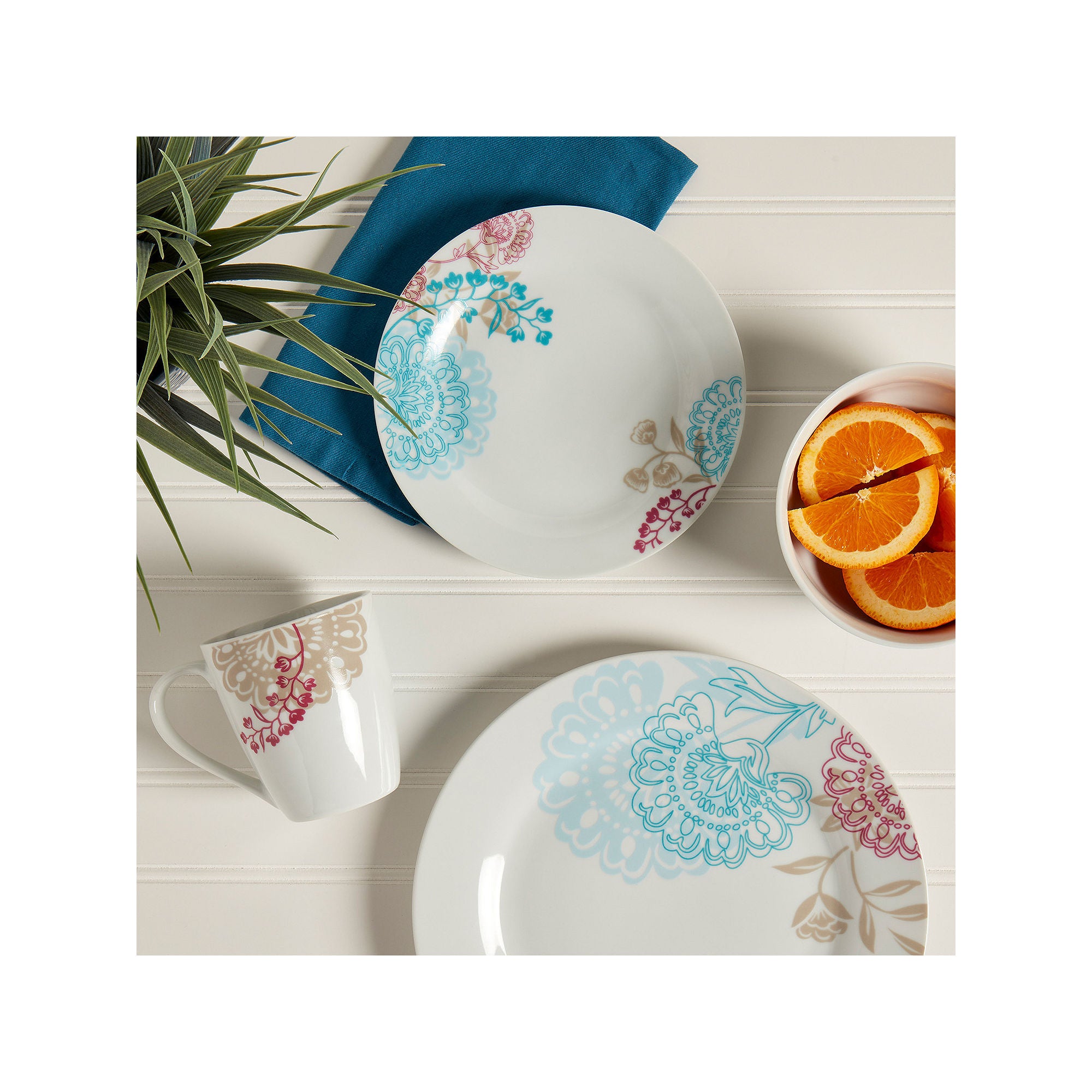 Tabletops Unlimited Emma 16-Pc. Porcelain Dinnerware Set TTU-U9102-EC - WHITE ONE SIZE