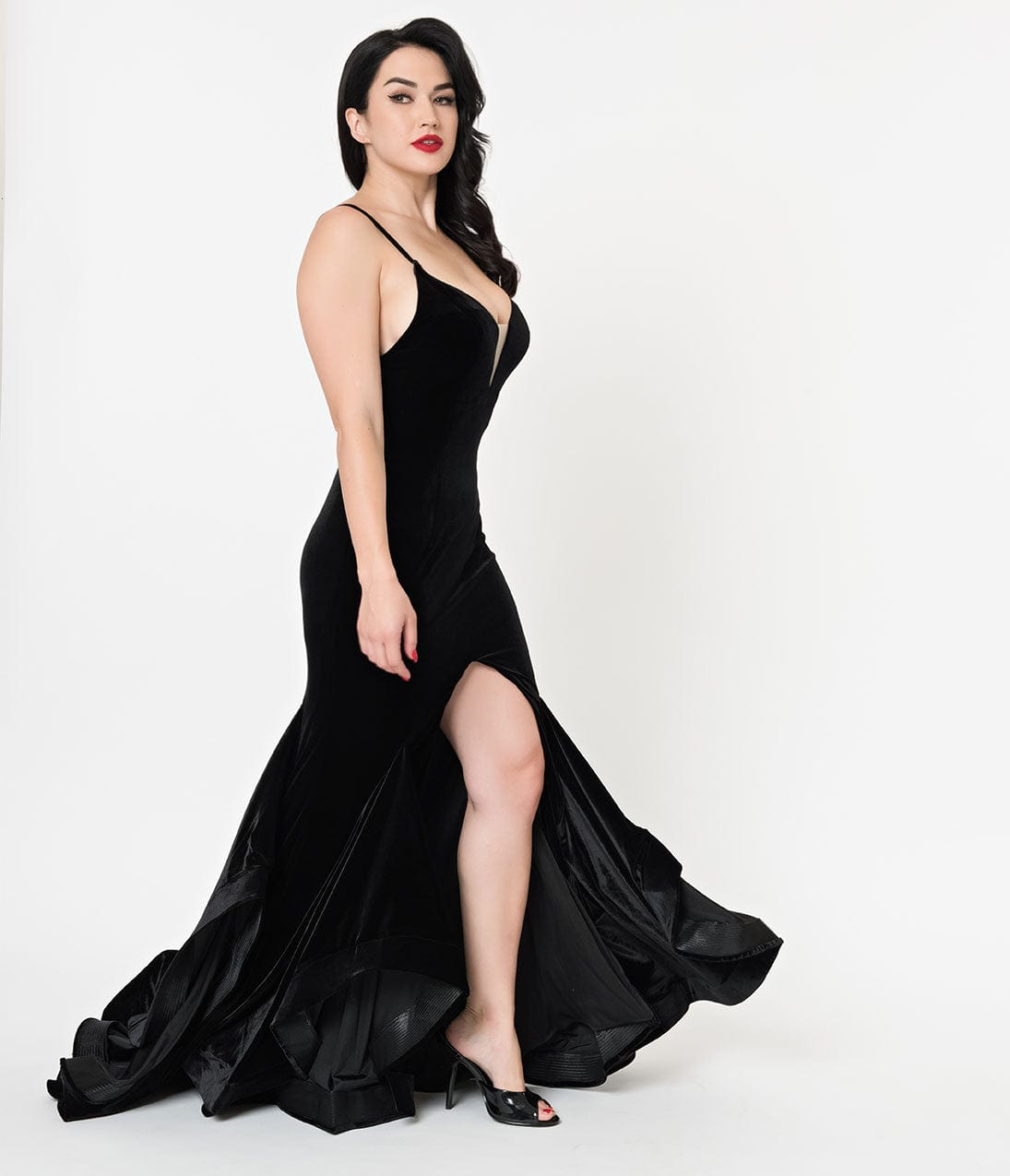 Black Velvet Ruffled Mermaid Sexy Long Dress