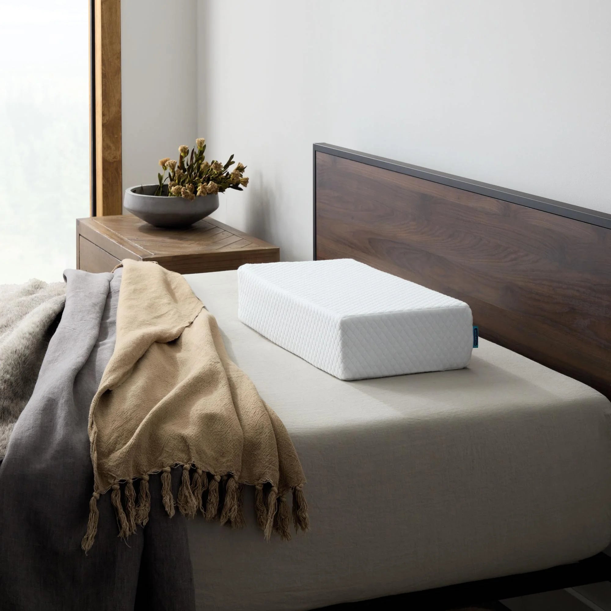 ORIGINAL PILLOW CUBE WMPCOP5 Ice Cube Standard Pillow