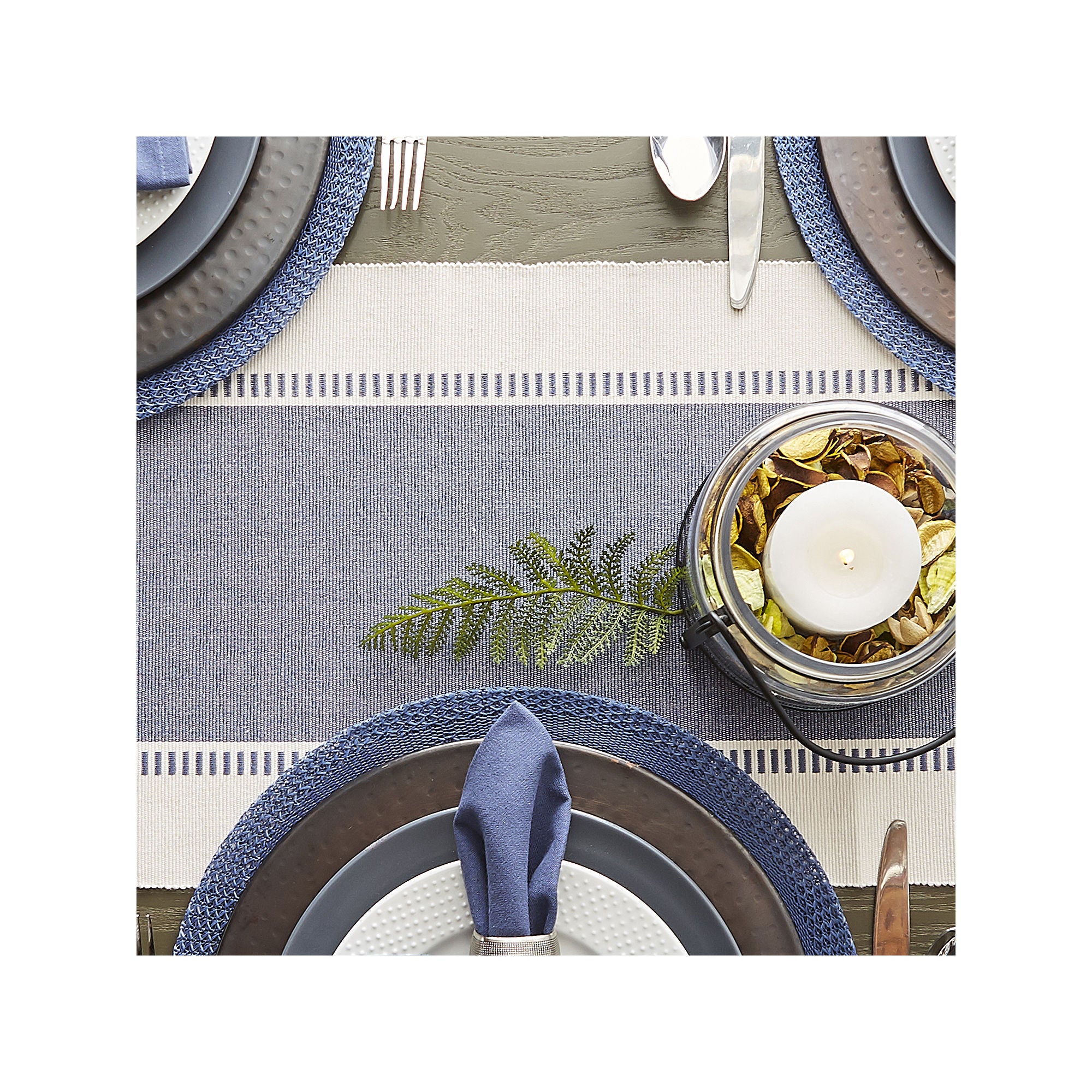 Design Imports French Blue Floral Woven Round 6-Pc. Placemats - FRENCH BLUE ONE SIZE