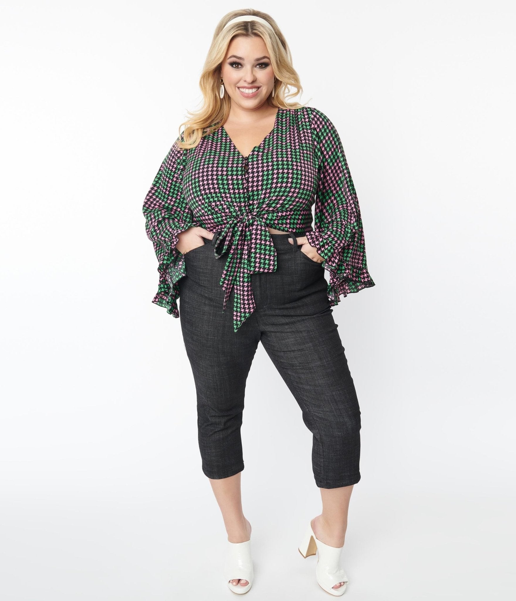 Smak Parlour Plus Size Black Denim Capris