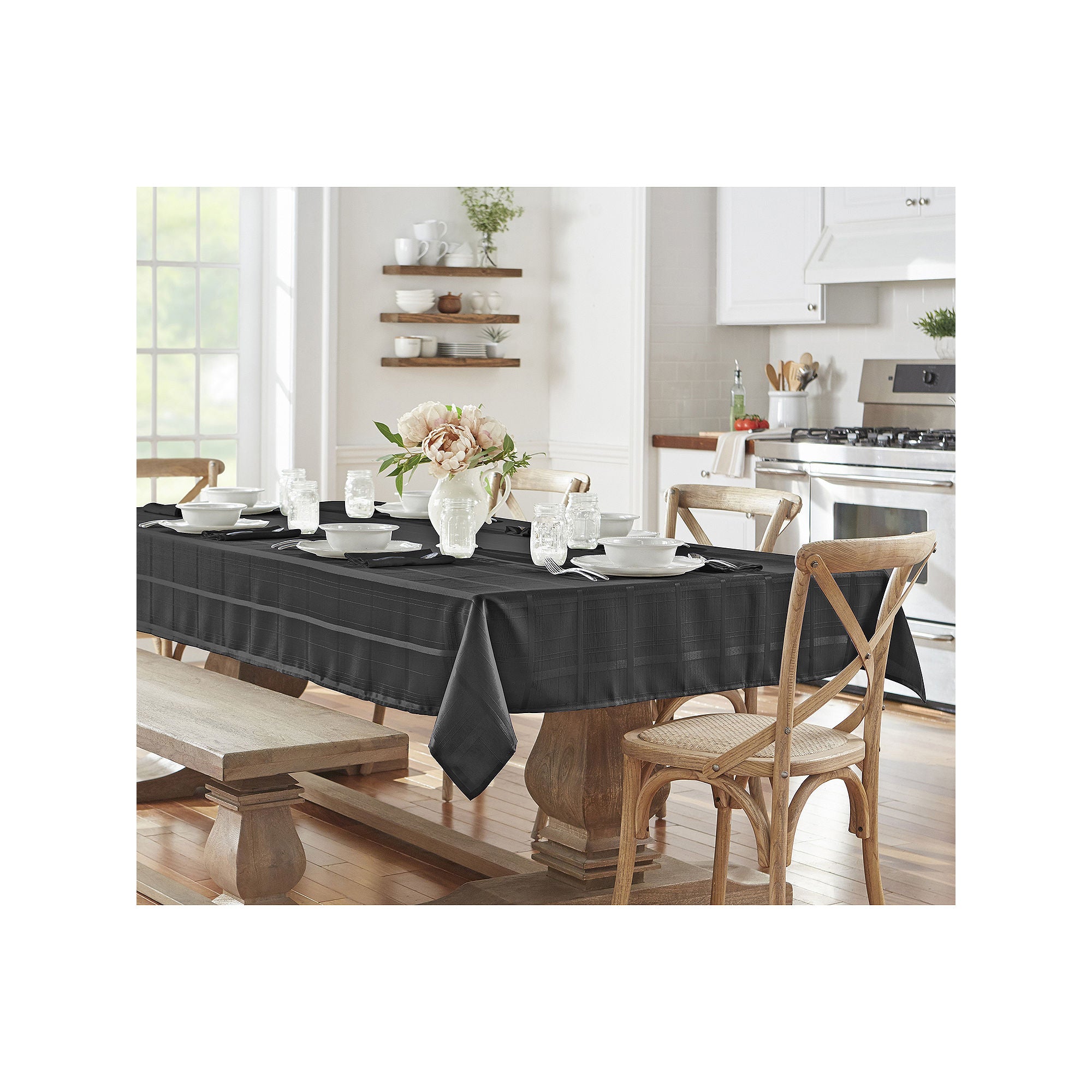 Elrene Home Fashions Elegance Plaid Jacquard Tablecloth - BLACK ONE SIZE