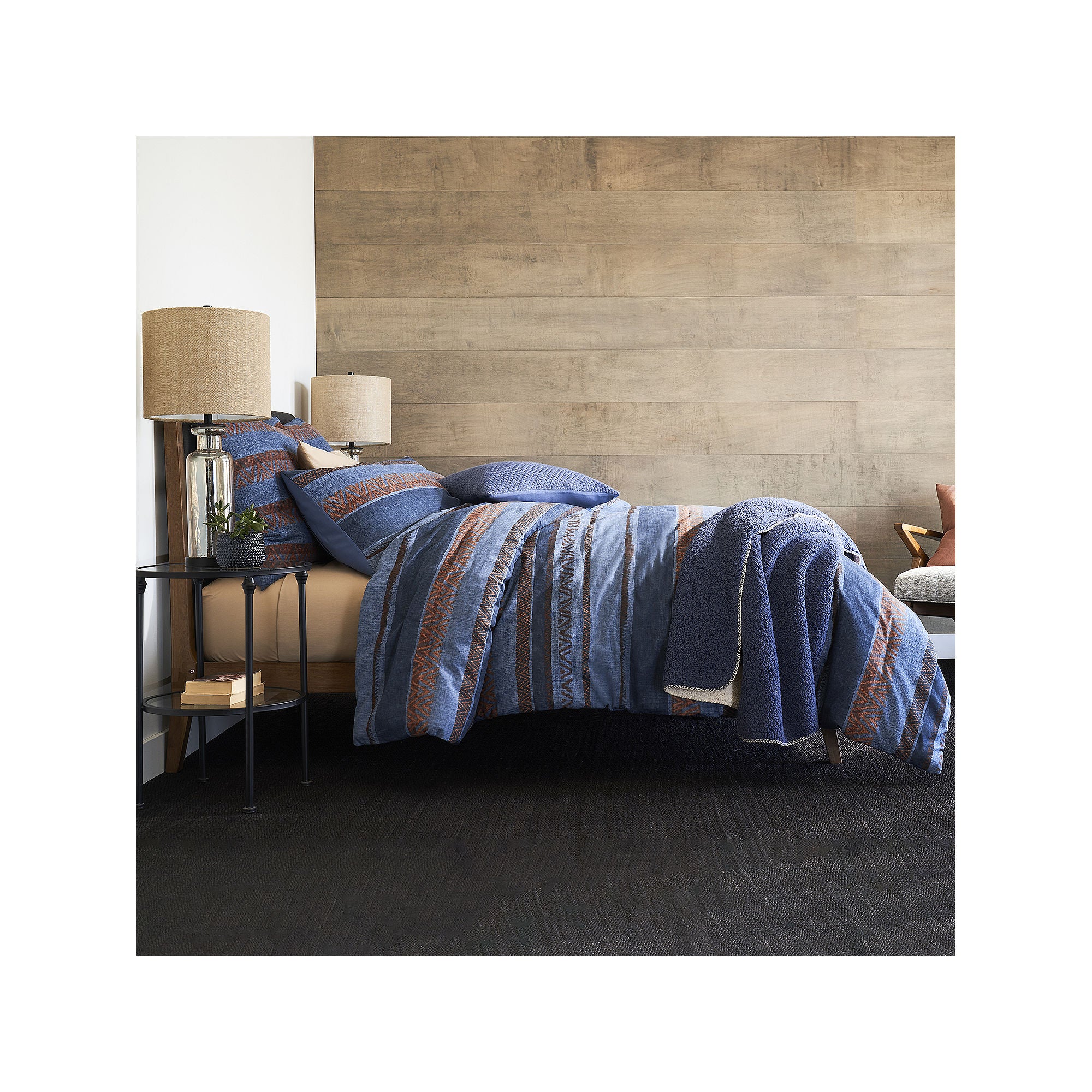 Frye And Co . Jared Stripes Lightweight Comforter Set PEM - INDIGO ONE SIZE