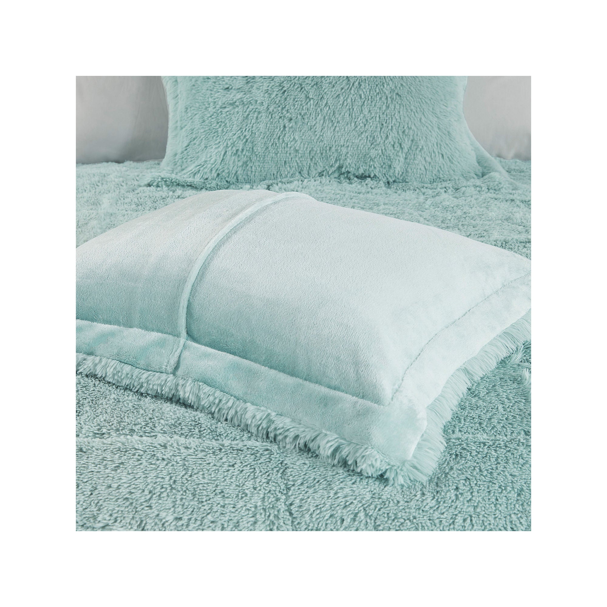 Intelligent Design Leena Shaggy Faux Fur Comforter Mini Set - Aqua