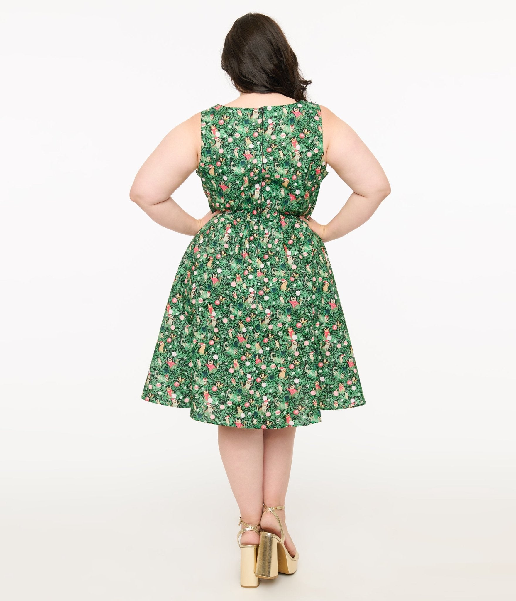 Retrolicious Plus Size 1950s Green Holiday Cat Print Cotton Swing Dress