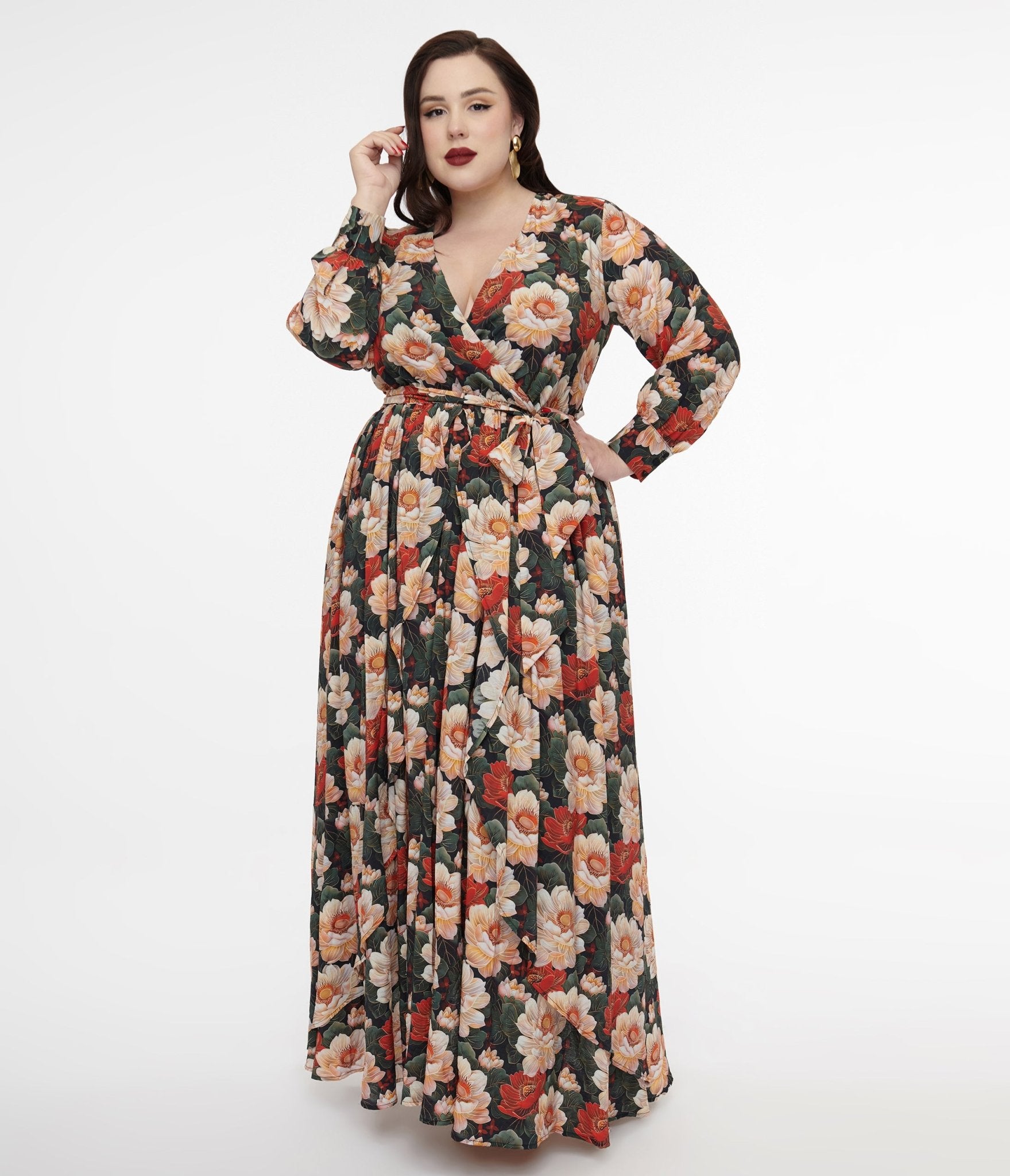 Unique Vintage Plus Size 1970s White & Red Floral Farrah Maxi Dress