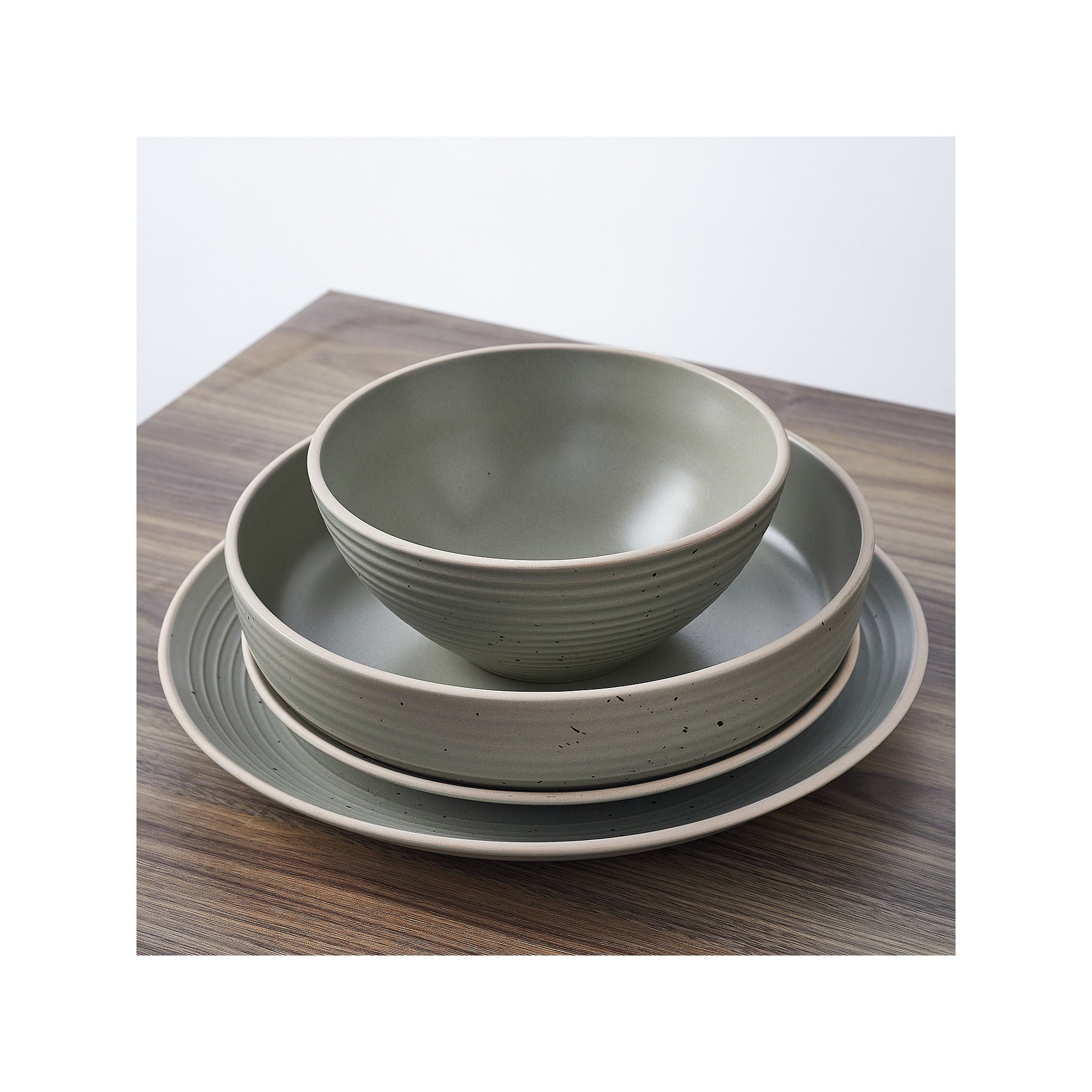 Stone + Lain Lauren 16 Piece Dinnerware Set - GREEN ONE SIZE