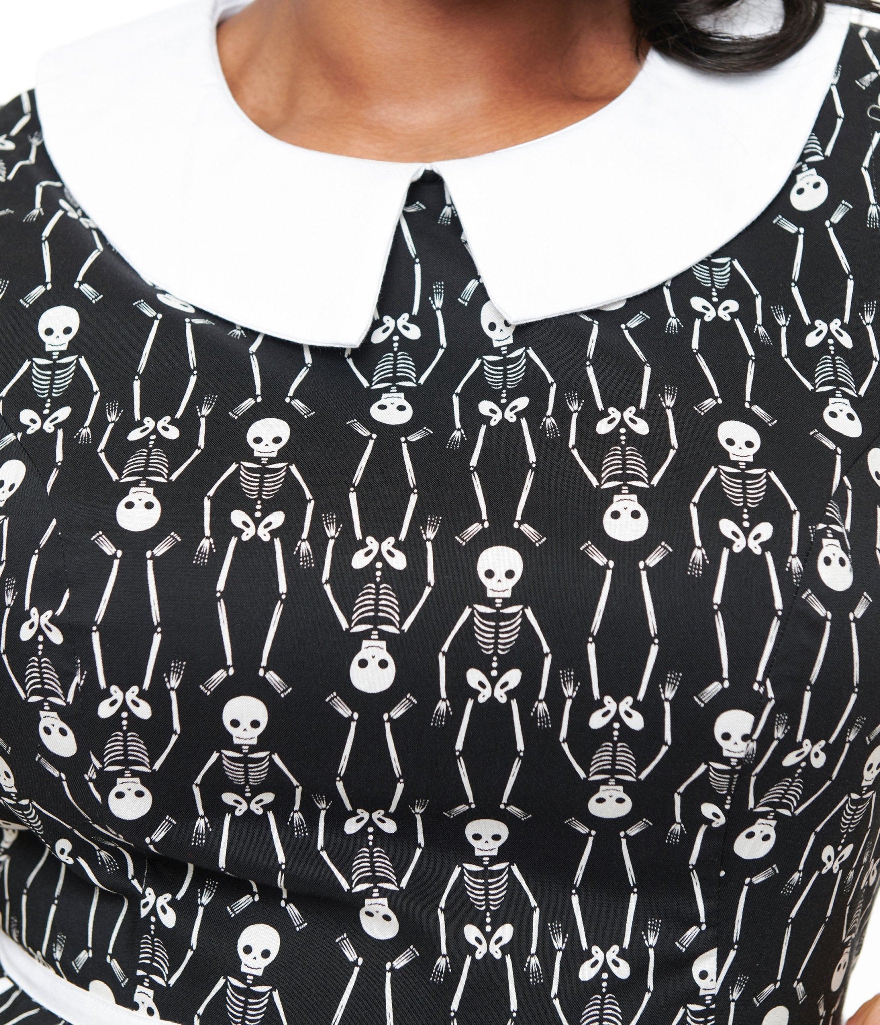 Retrolicious 1950s Plus Size Black & White Skeleton Print Collared Fit & Flare Dress