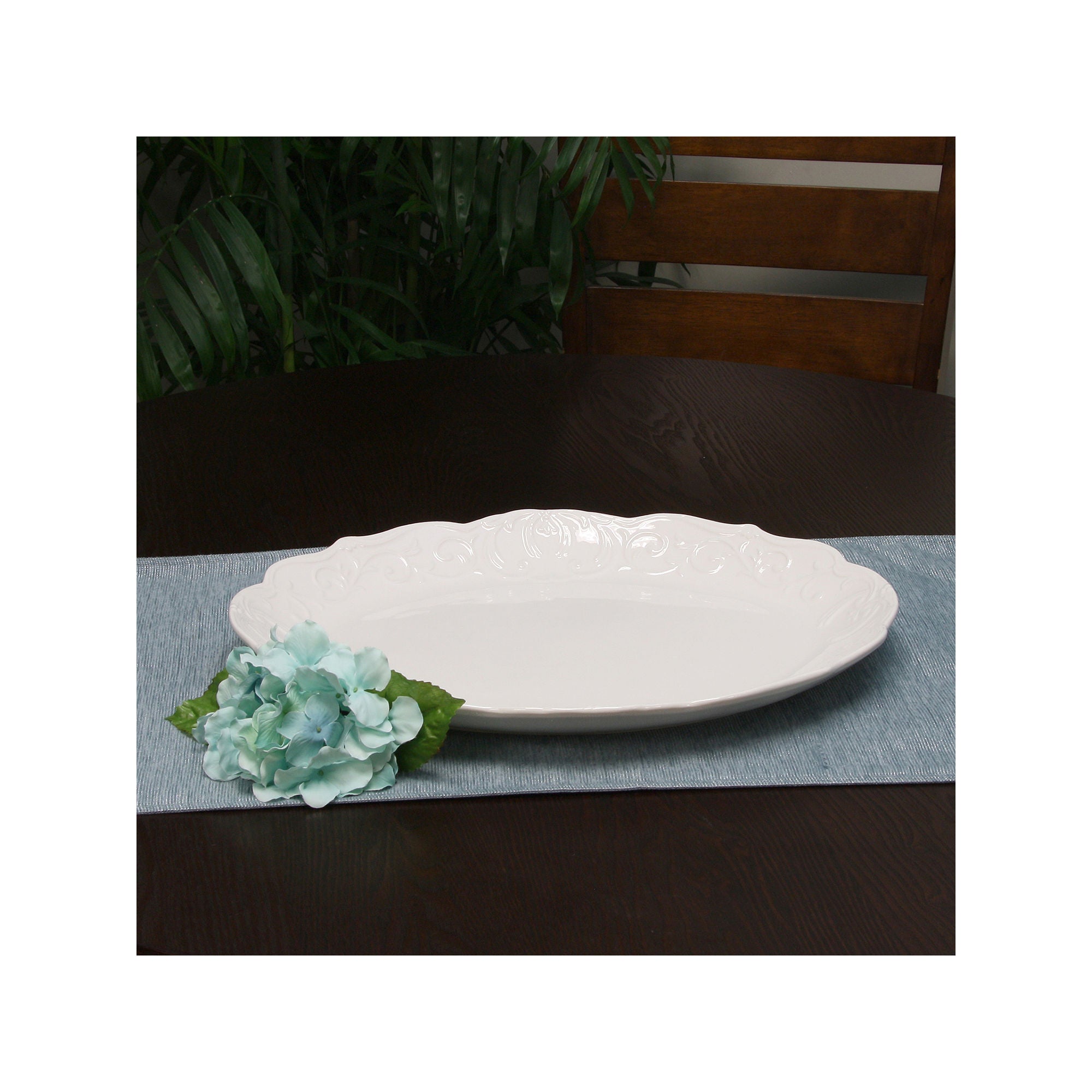 Gibson Embossed Stoneware Serving Platter 975100746M - WHITE ONE SIZE