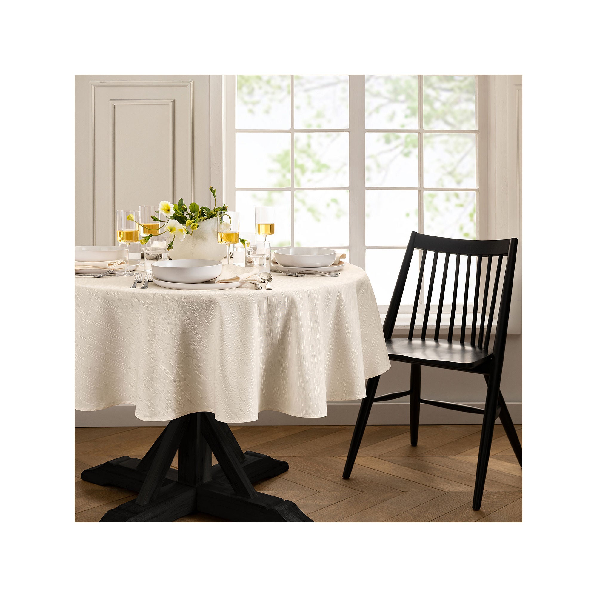 Elrene Home Fashions Continental Tablecloth - IVORY ONE SIZE