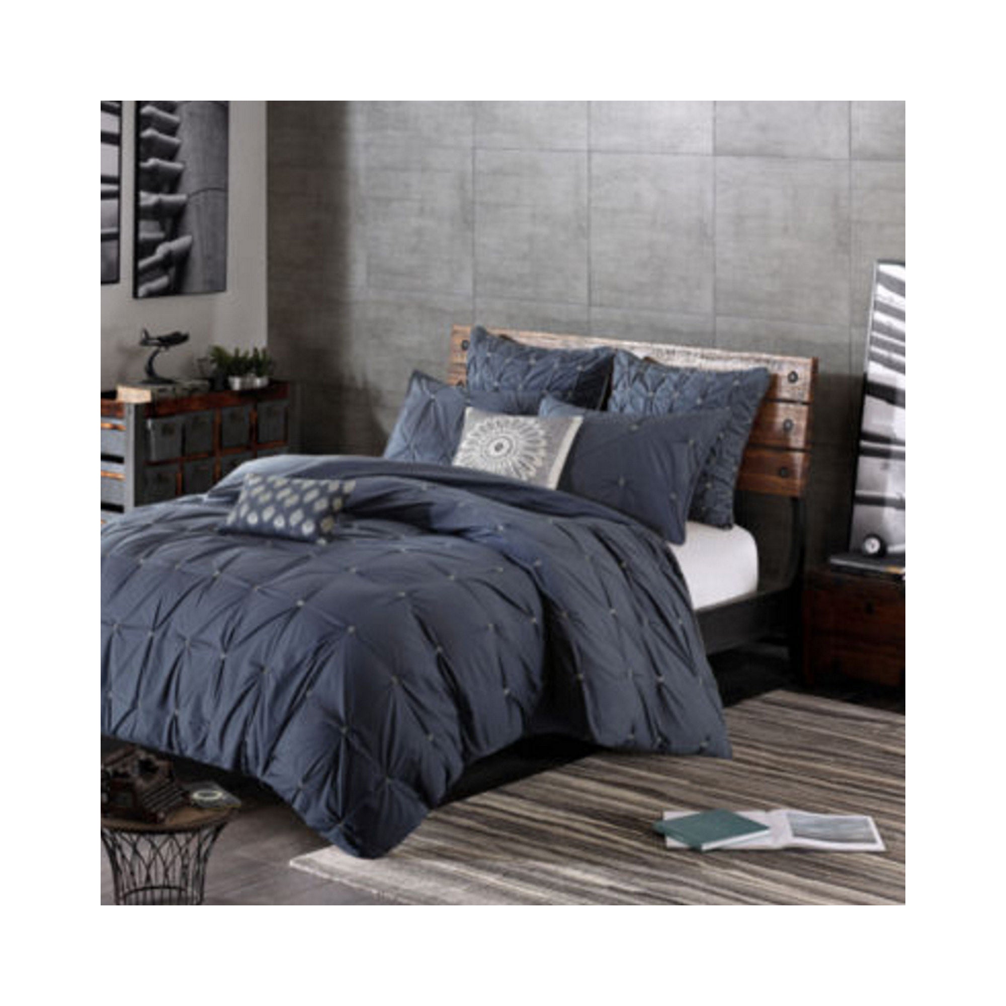 Ink + Ivy Ink+Ivy Masie 3 Piece Embroidered Cotton Duvet Cover Set - Navy