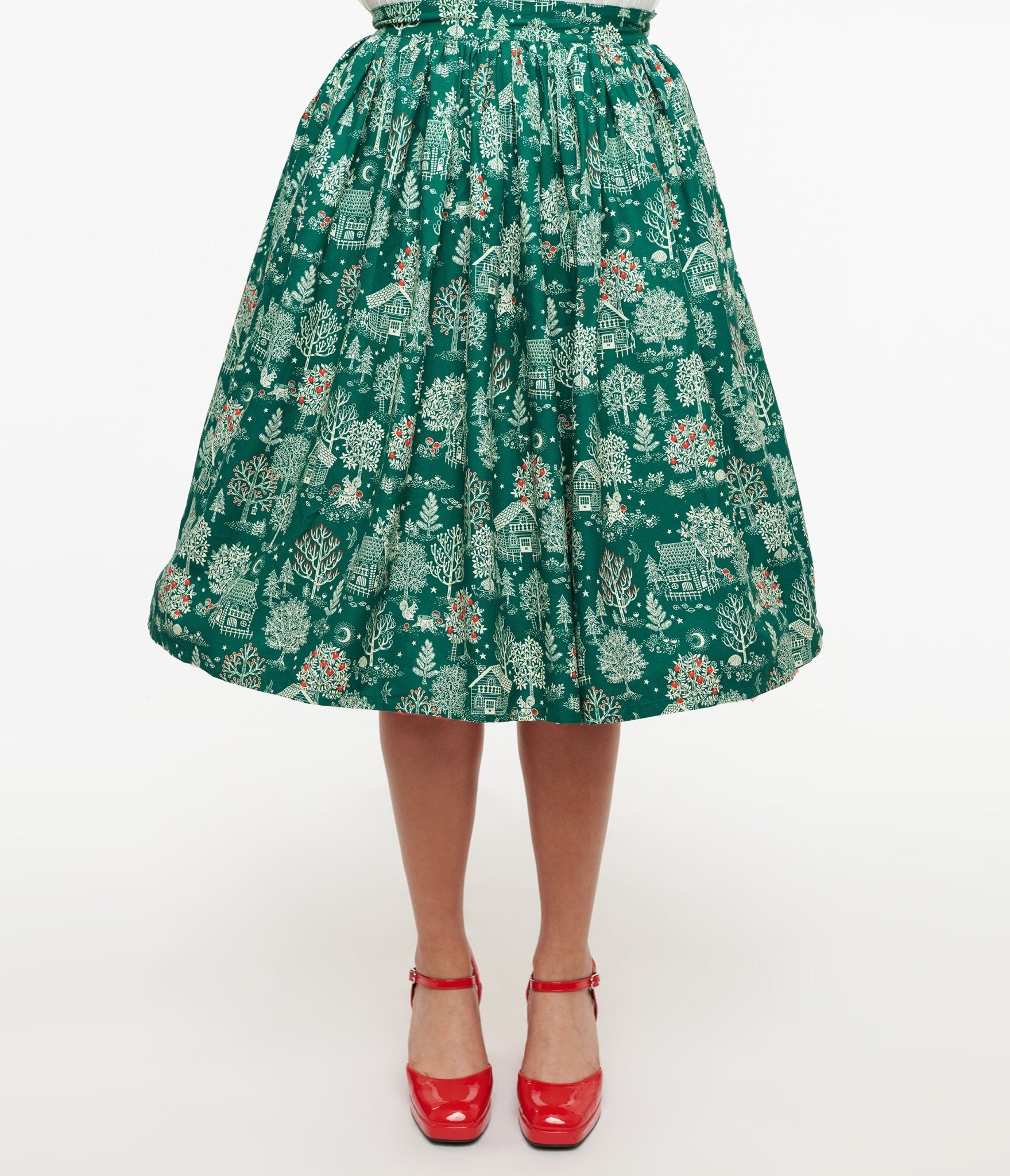 Unique Vintage 1950s Green Winter Print Gellar Swing Skirt