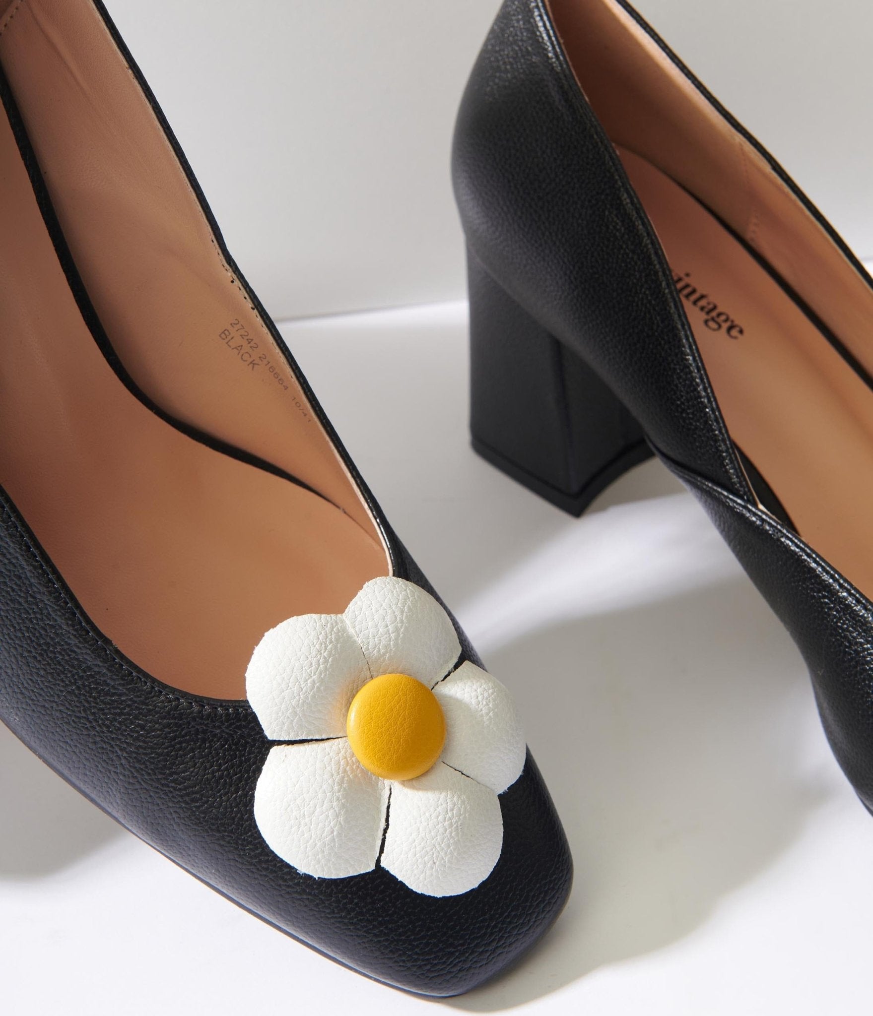 Unique Vintage Black Daisy Pumps