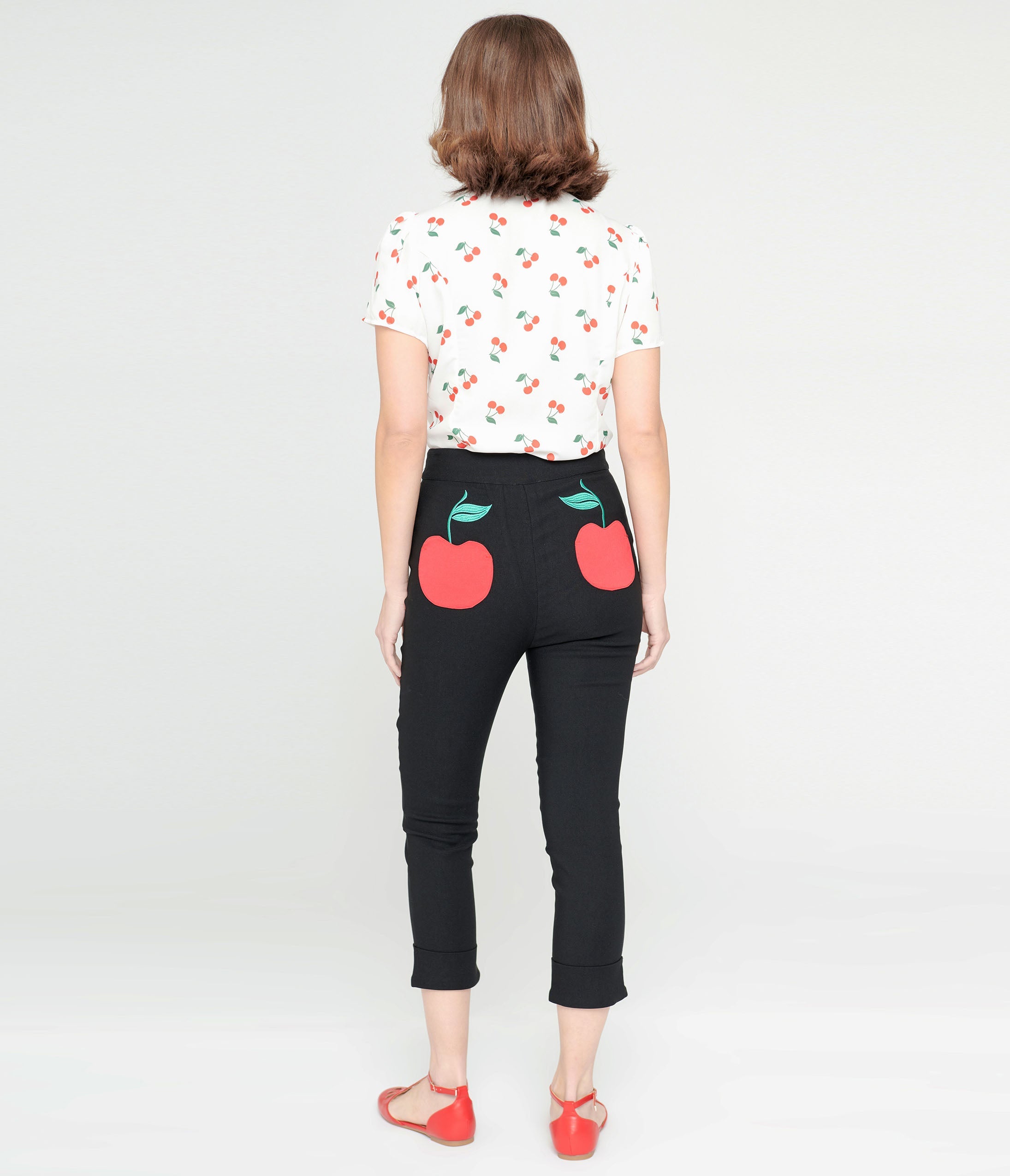 Smak Parlour Black & Cherry Pocket Smarty Pants Capri