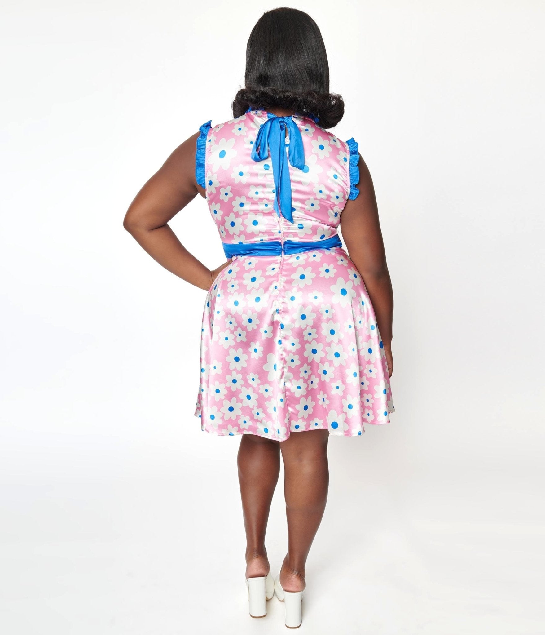 Smak Parlour Plus Size Pink & White Ditsy Floral Happy Hour Flare Dress