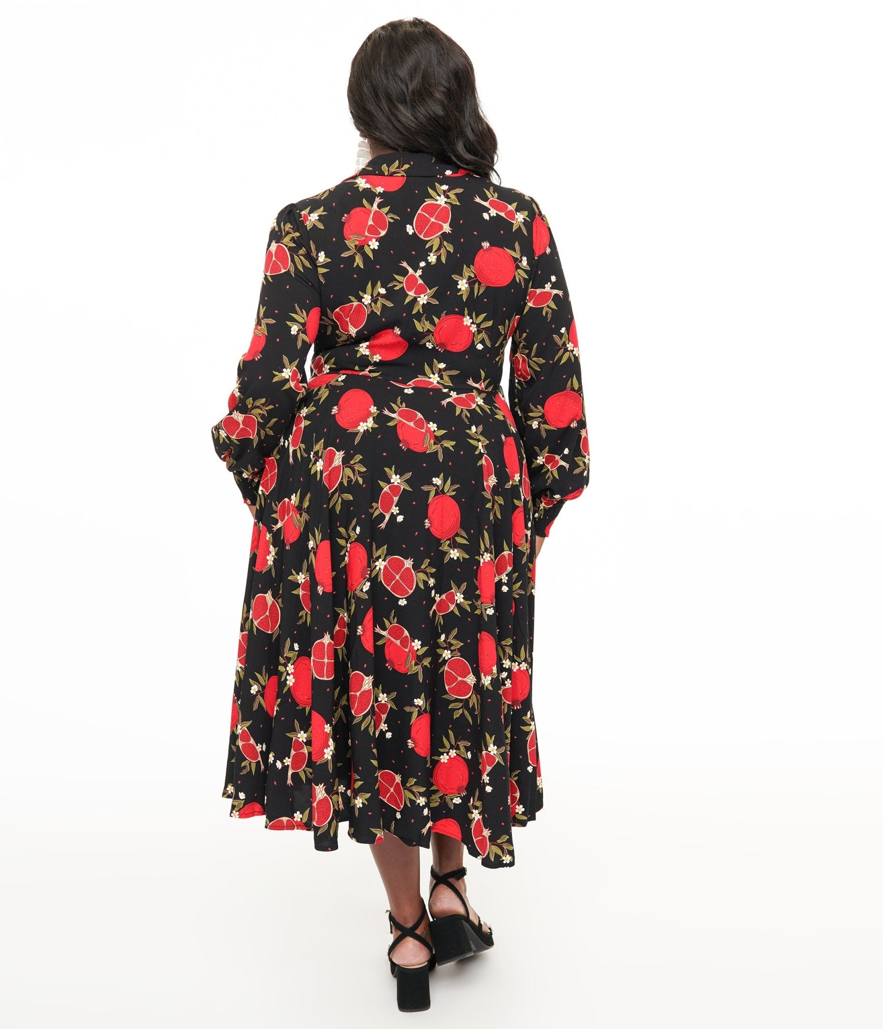 Banned Plus Size 1940s Black & Red Pomegranate Midi Dress