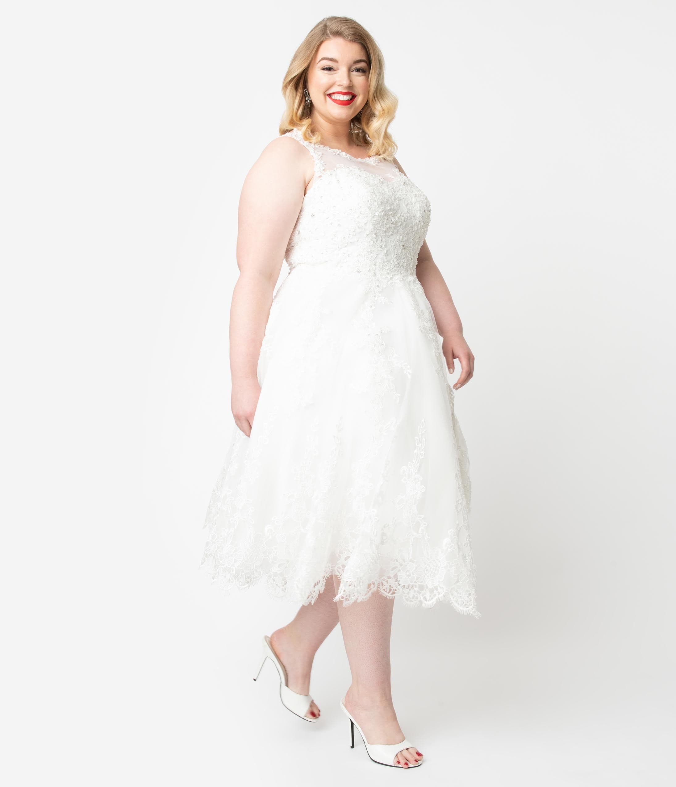 Unique Vintage Plus Size Ivory Lace & Tulle Riviera Bridal Dress