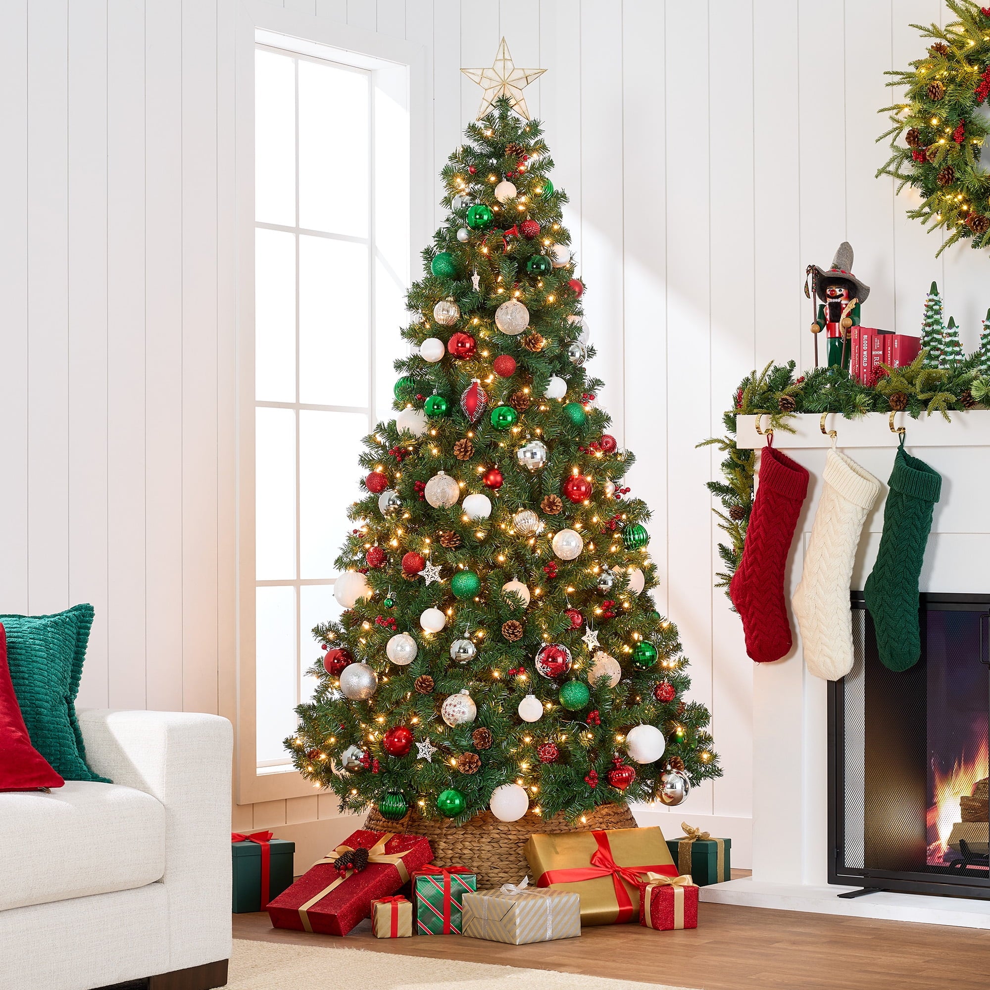 Best Choice SKY5971 Pre-Lit Pre-Decorated Holiday Spruce Christmas Tree w/ Tips, Lights, Metal Base