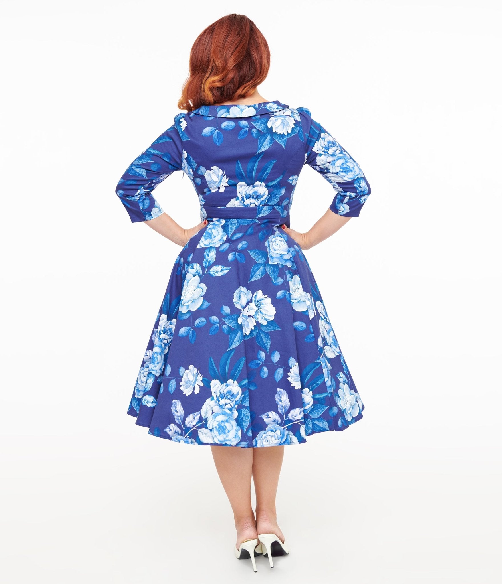 Hearts & Roses Blue & White Floral Dafney Swing Dress