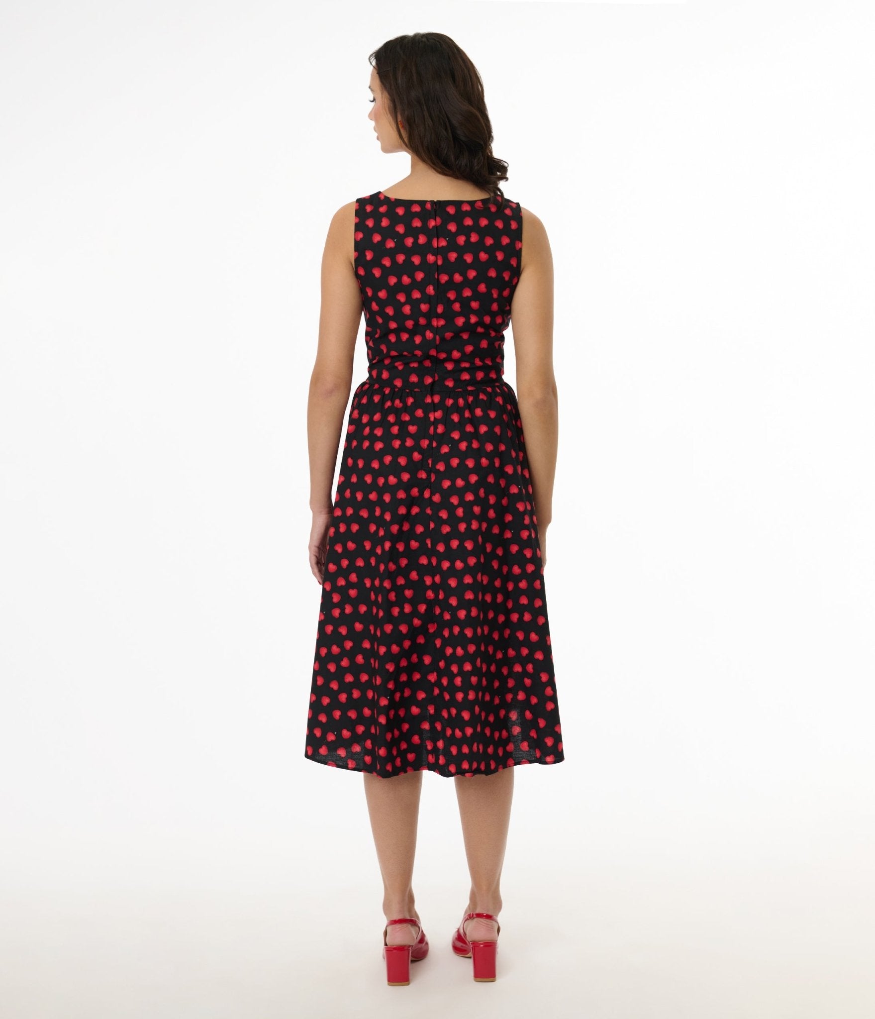 Retrolicious 1950s Black & Red Heart Cotton Swing Dress