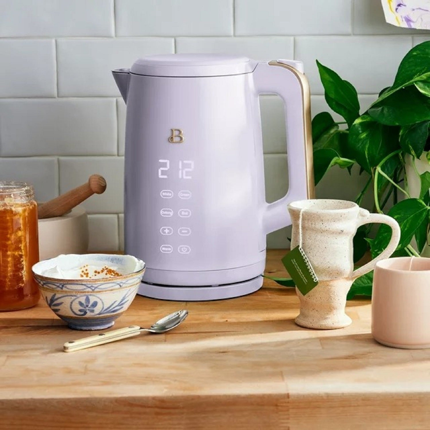 Beautiful 19313 1.7-Liter Electric Kettle 1500 W with One-Touch Activation, Lavender