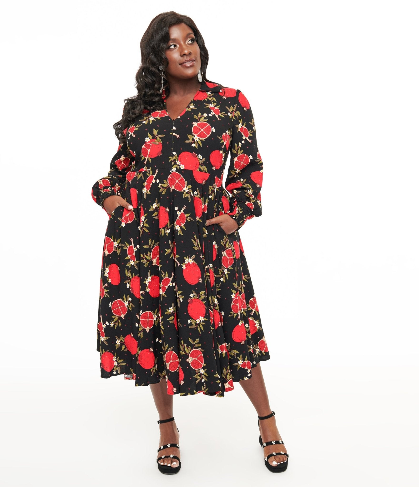 Banned Plus Size 1940s Black & Red Pomegranate Midi Dress