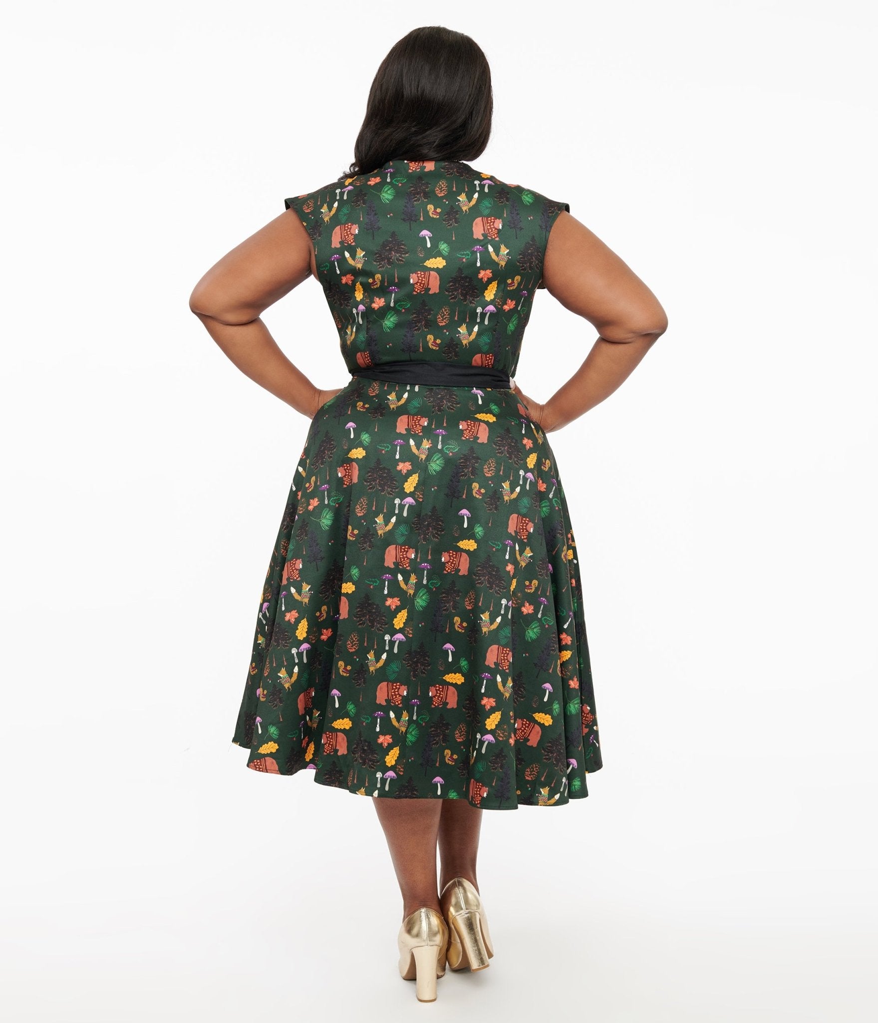 Unique Vintage Plus Size 1940s Forest Green Woodland Creature Hedda Swing Dress