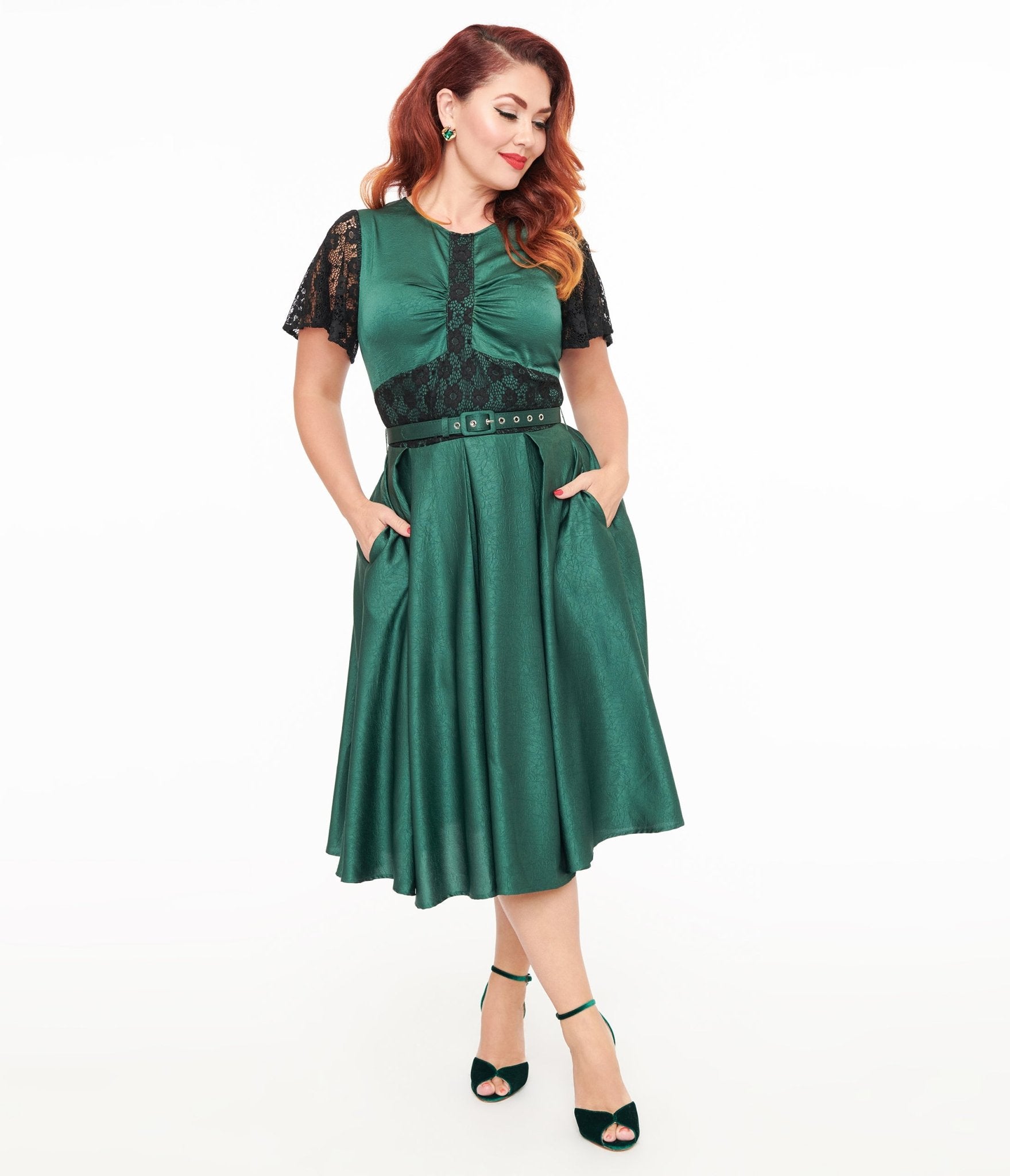 Unique Vintage 1940s Emerald Green & Black Lace Swing Dress