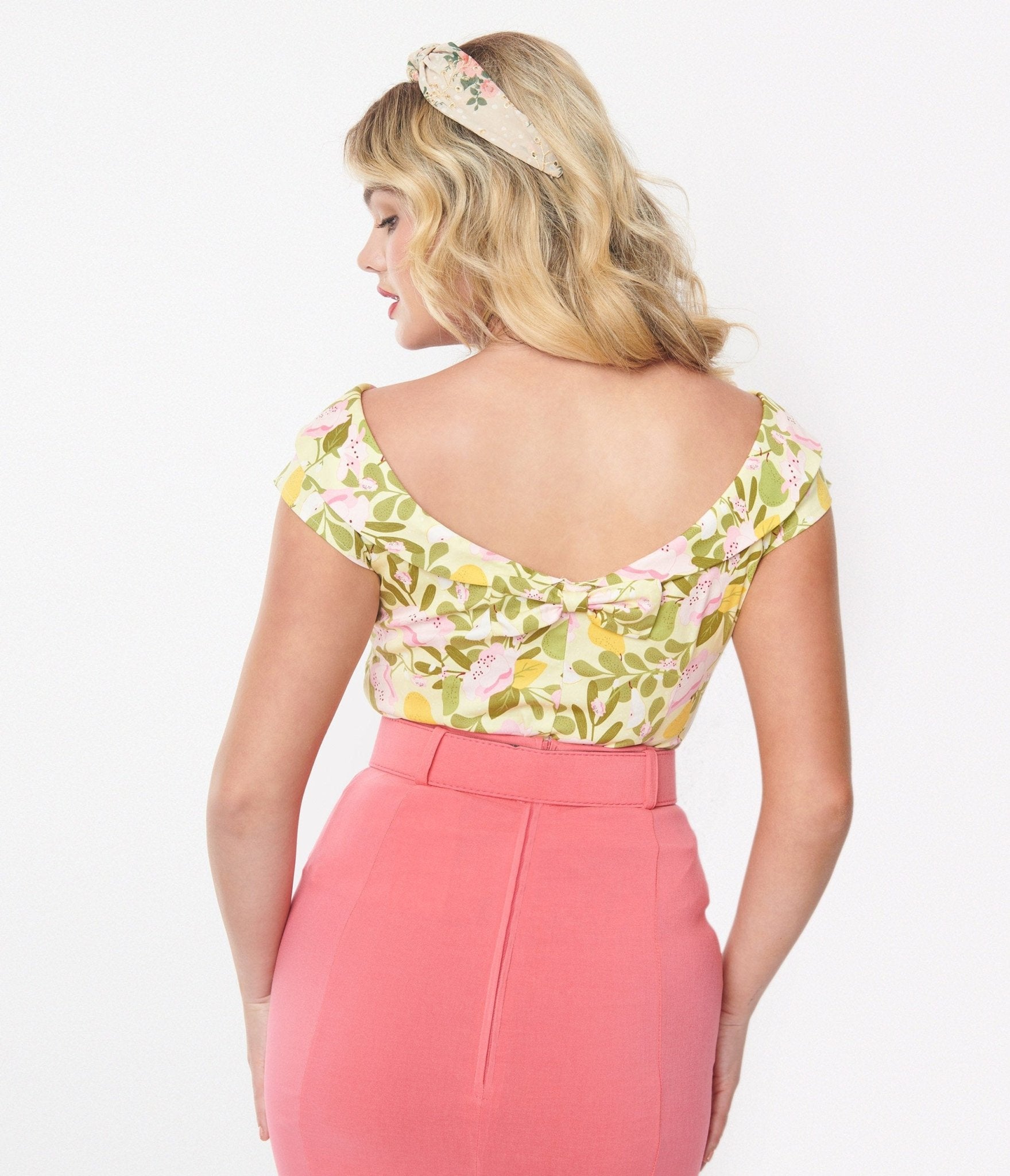 Collectif Light Lime Green Orchard Print Cordelia Top