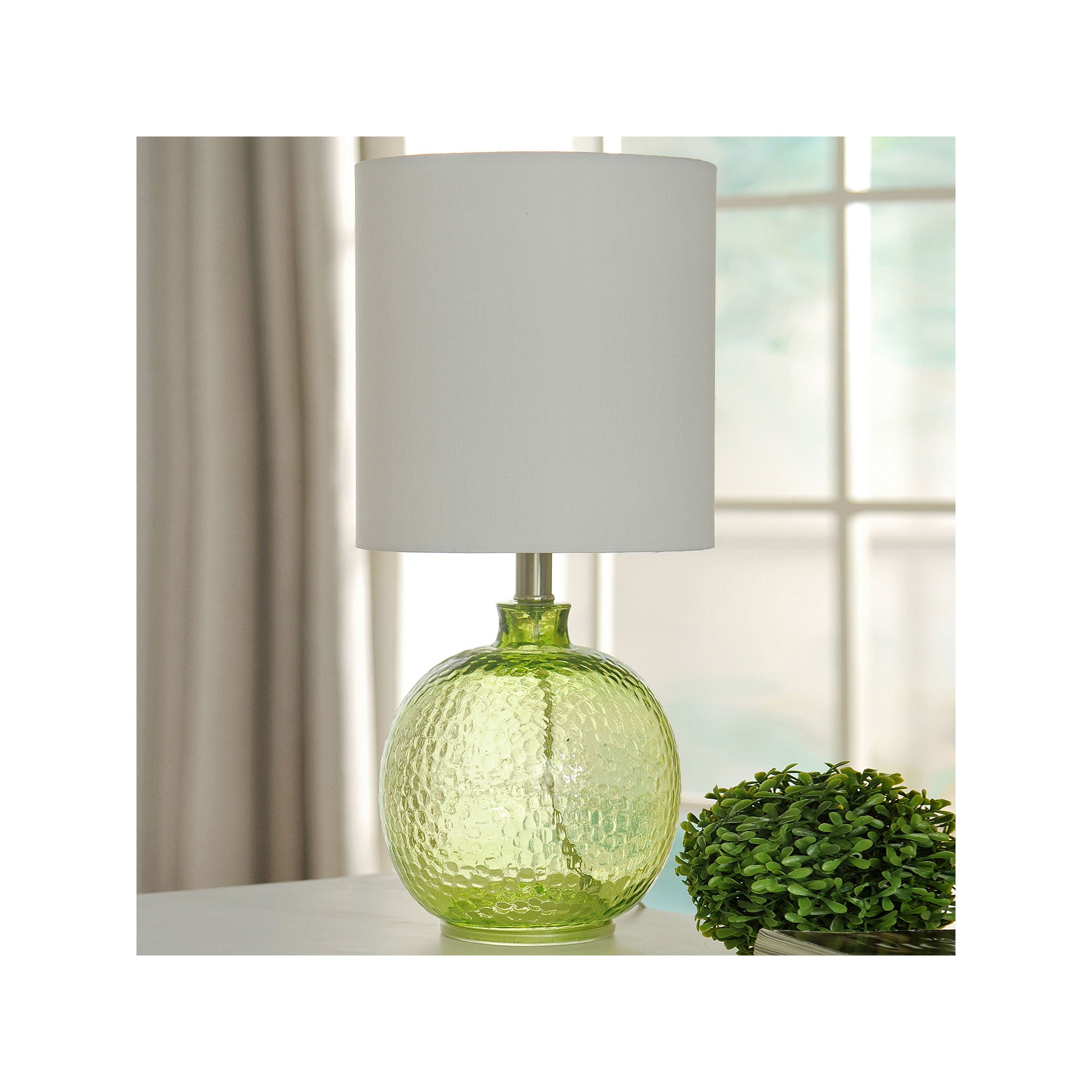 Stylecraft 9.5 W Green Meadow Glass Table Lamp - GREEN MEADOW ONE SIZE