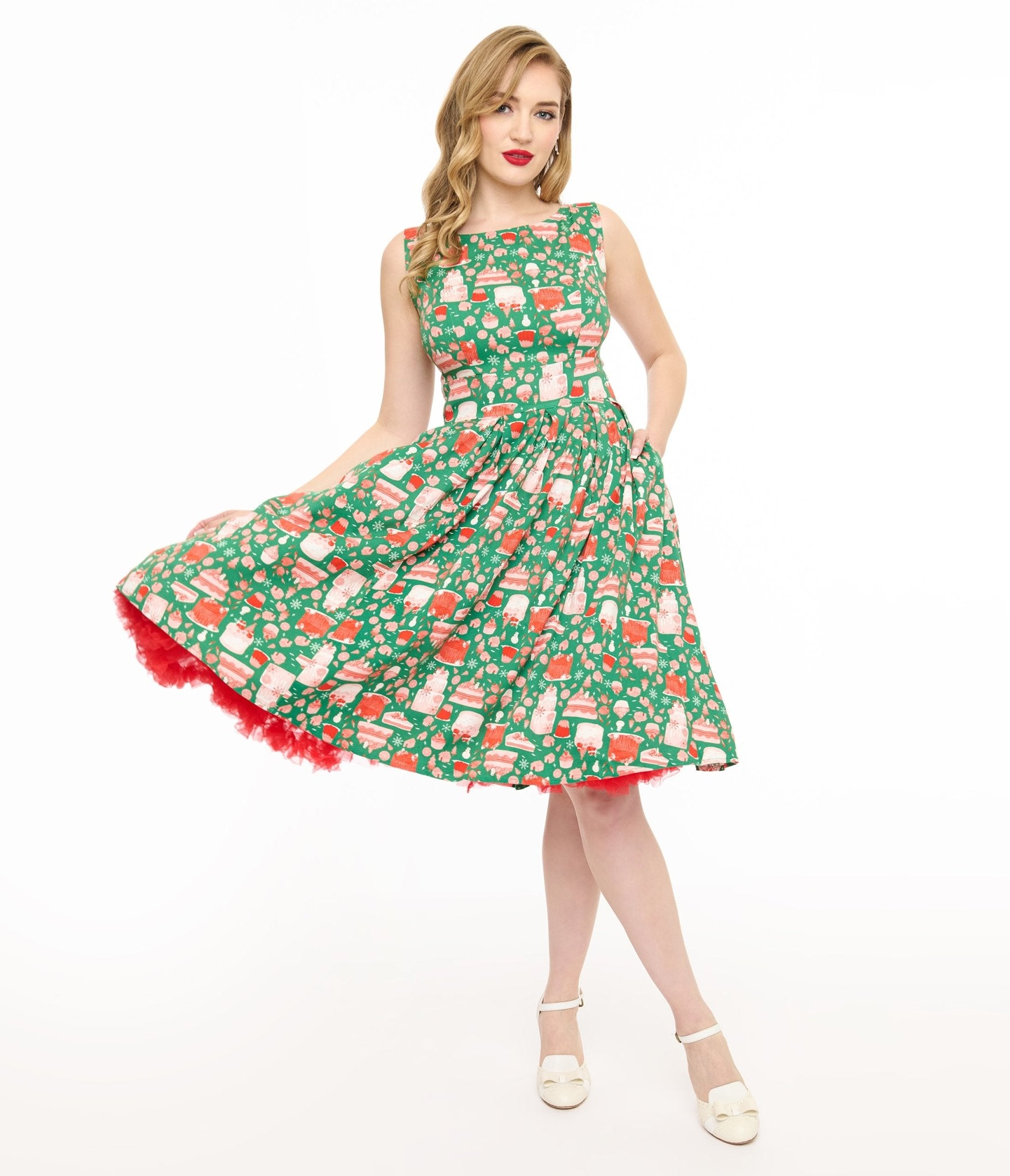 Miss Lulo 1950s Green & Red Holiday Cake Lily Swing Dress